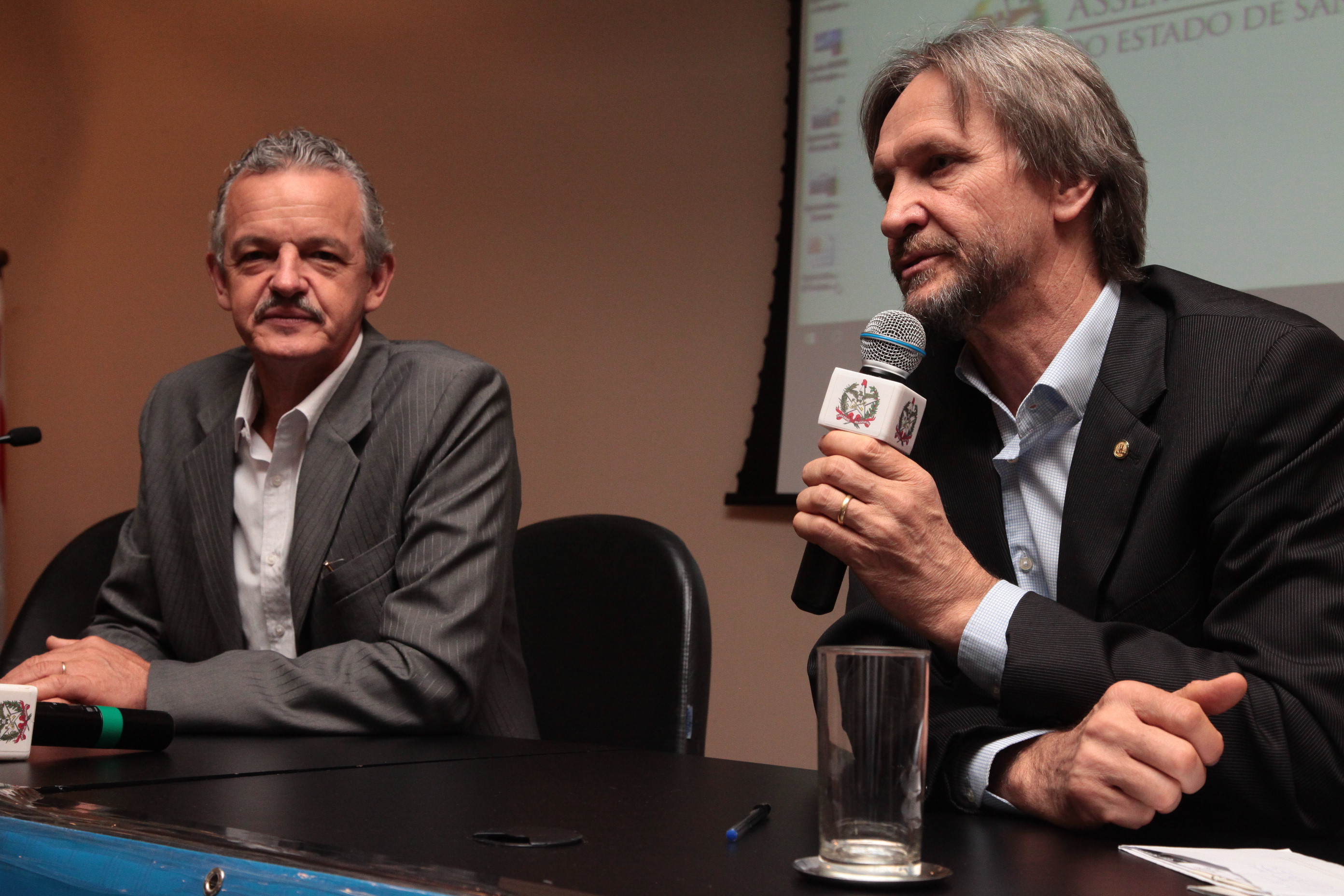 VI Seminário Sobre Energias Renováveis Consumo Responsável e Cidades do Futuro