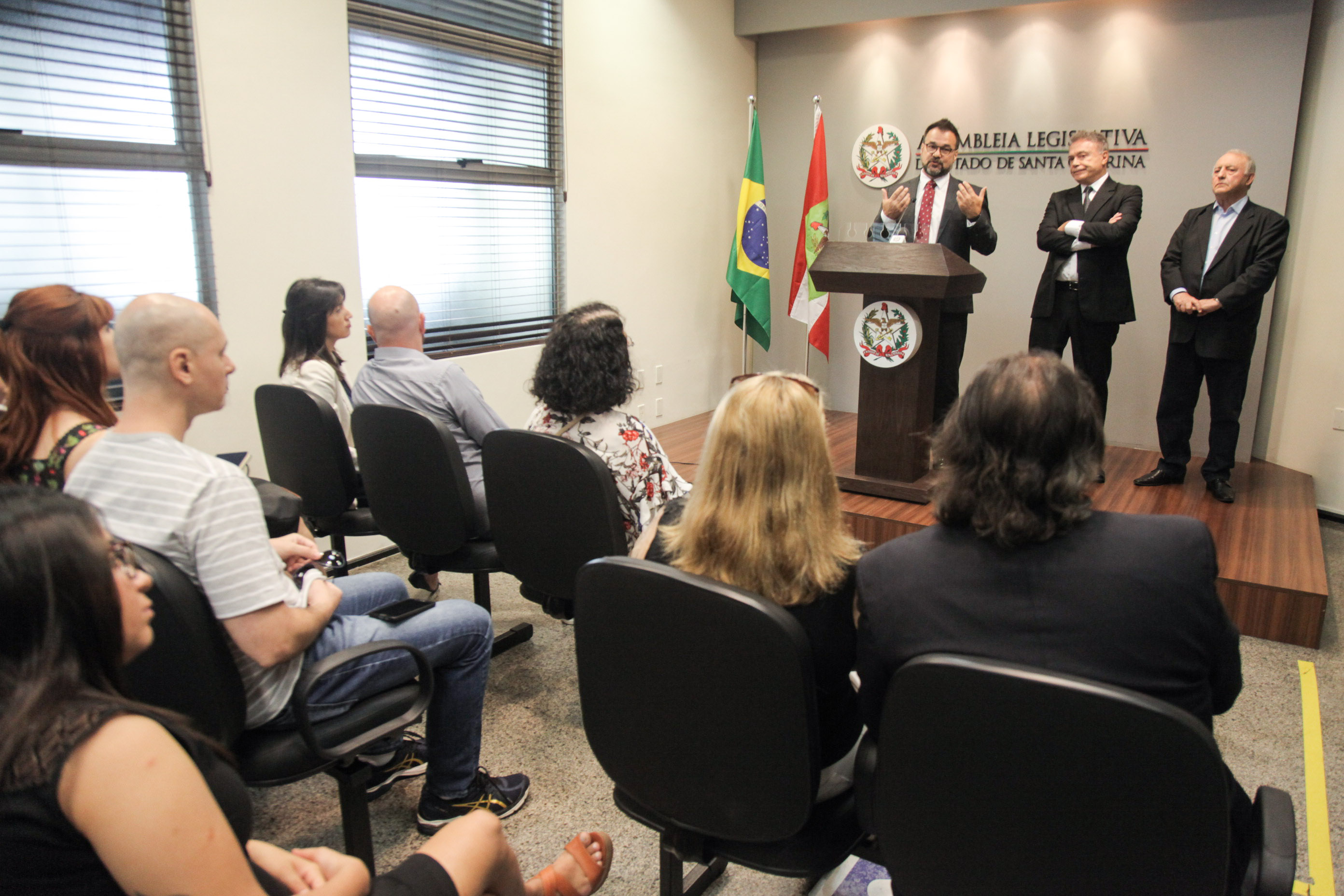 Coletiva de Imprensa com o Senador Alvaro Dias.