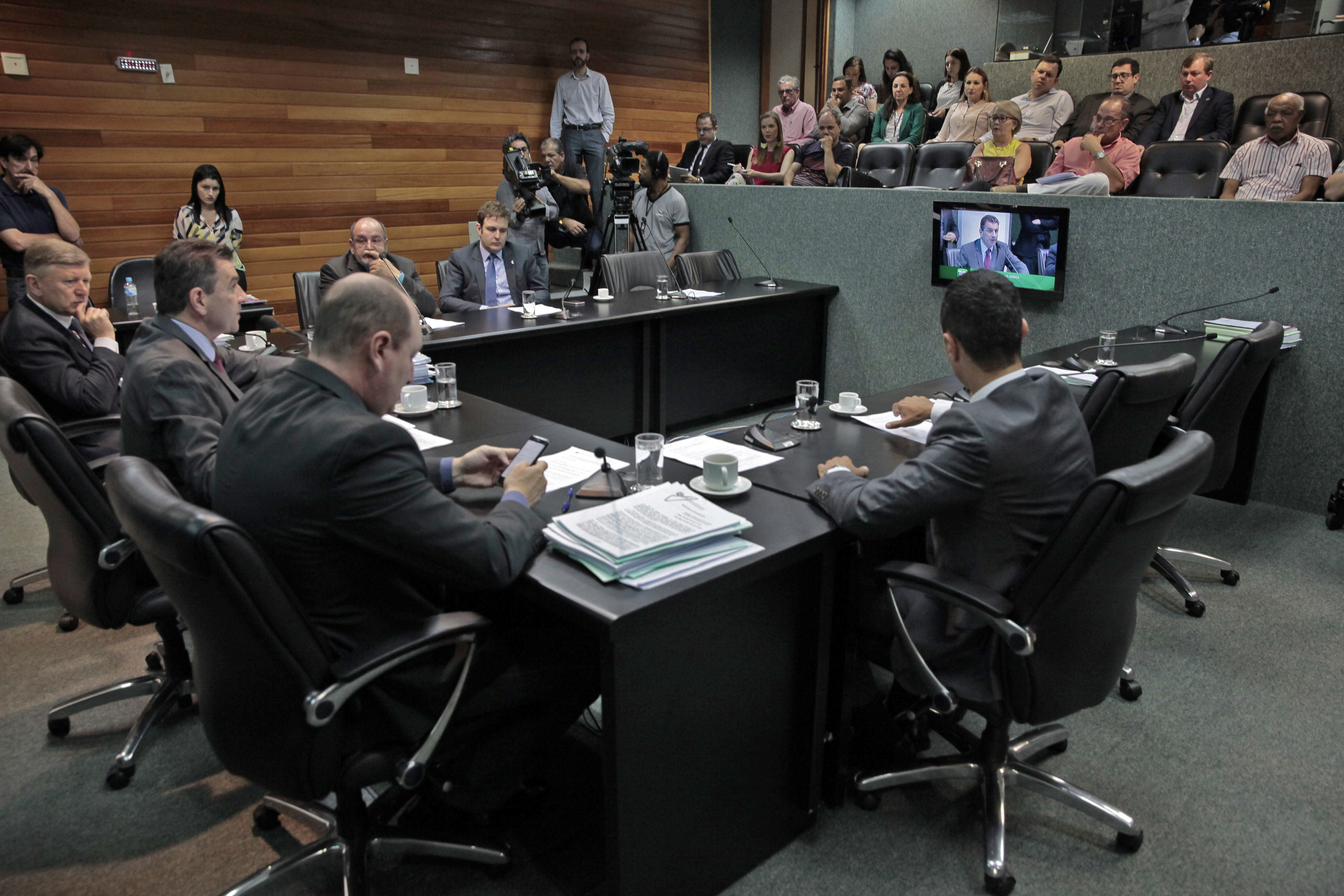 Comissão de Constituição e Justiça.