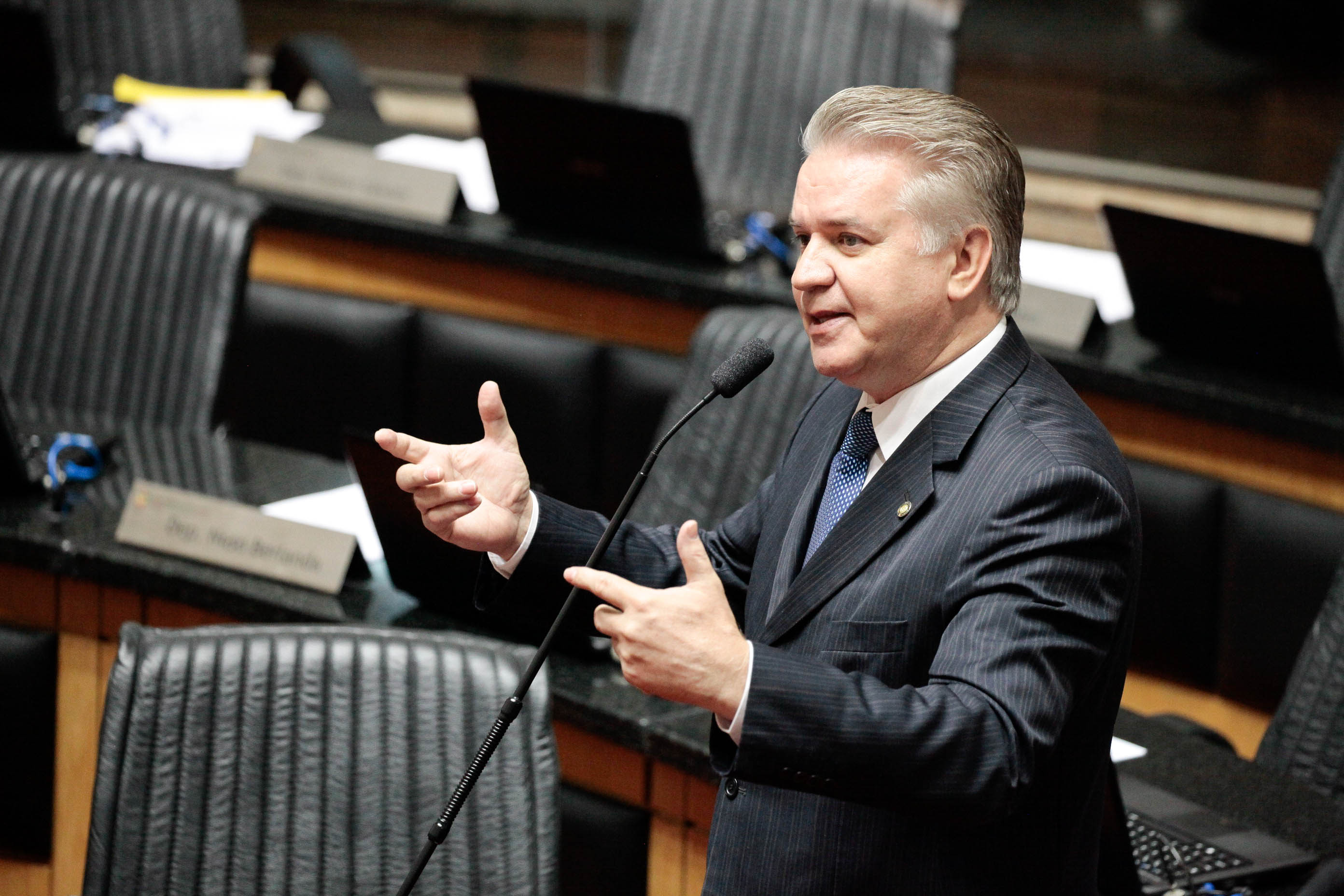 Deputado Cesar Valduga (PCdoB). Sessão Ordinária.