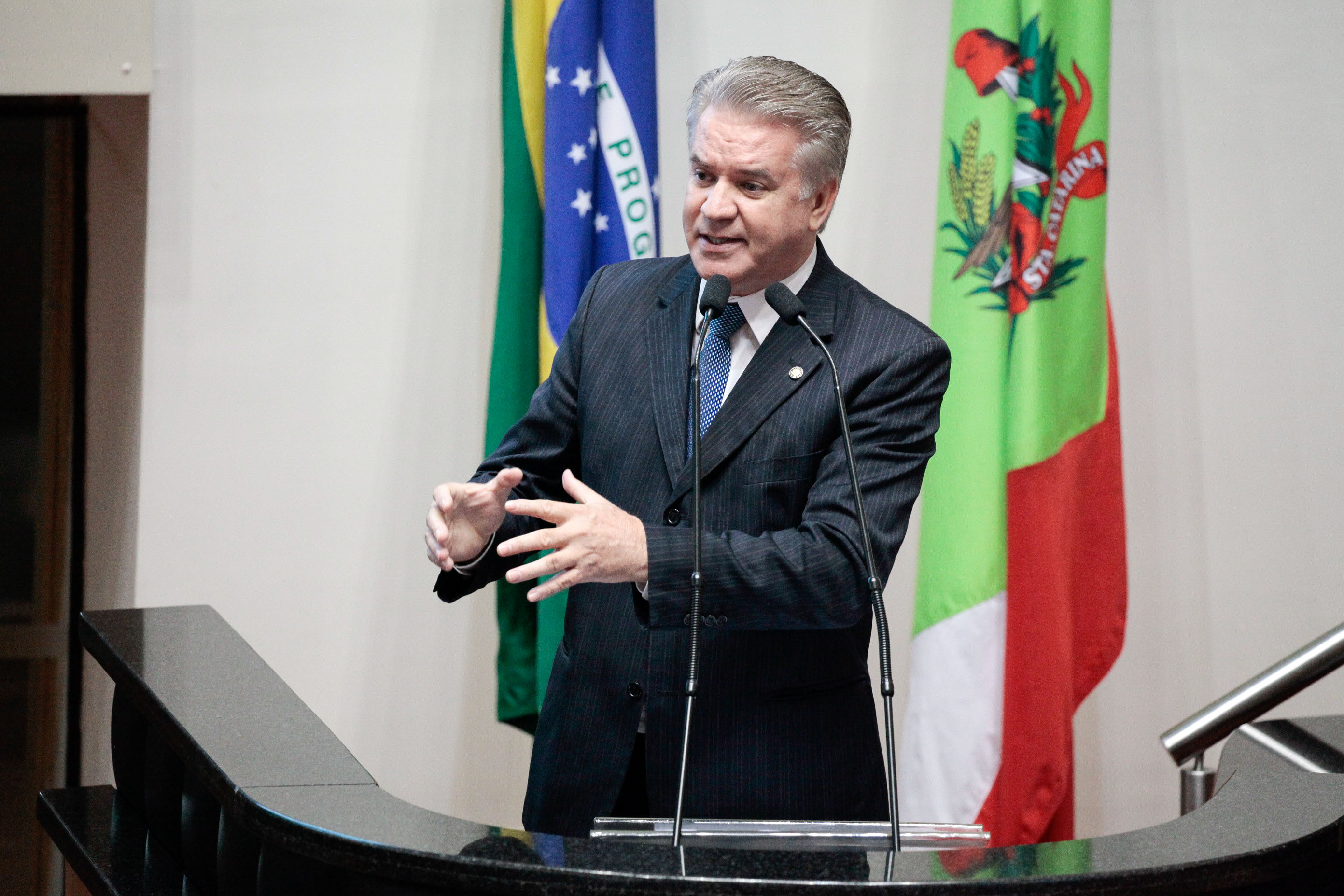 Deputado Cesar Valduga (PCdoB). Sessão Ordinária.