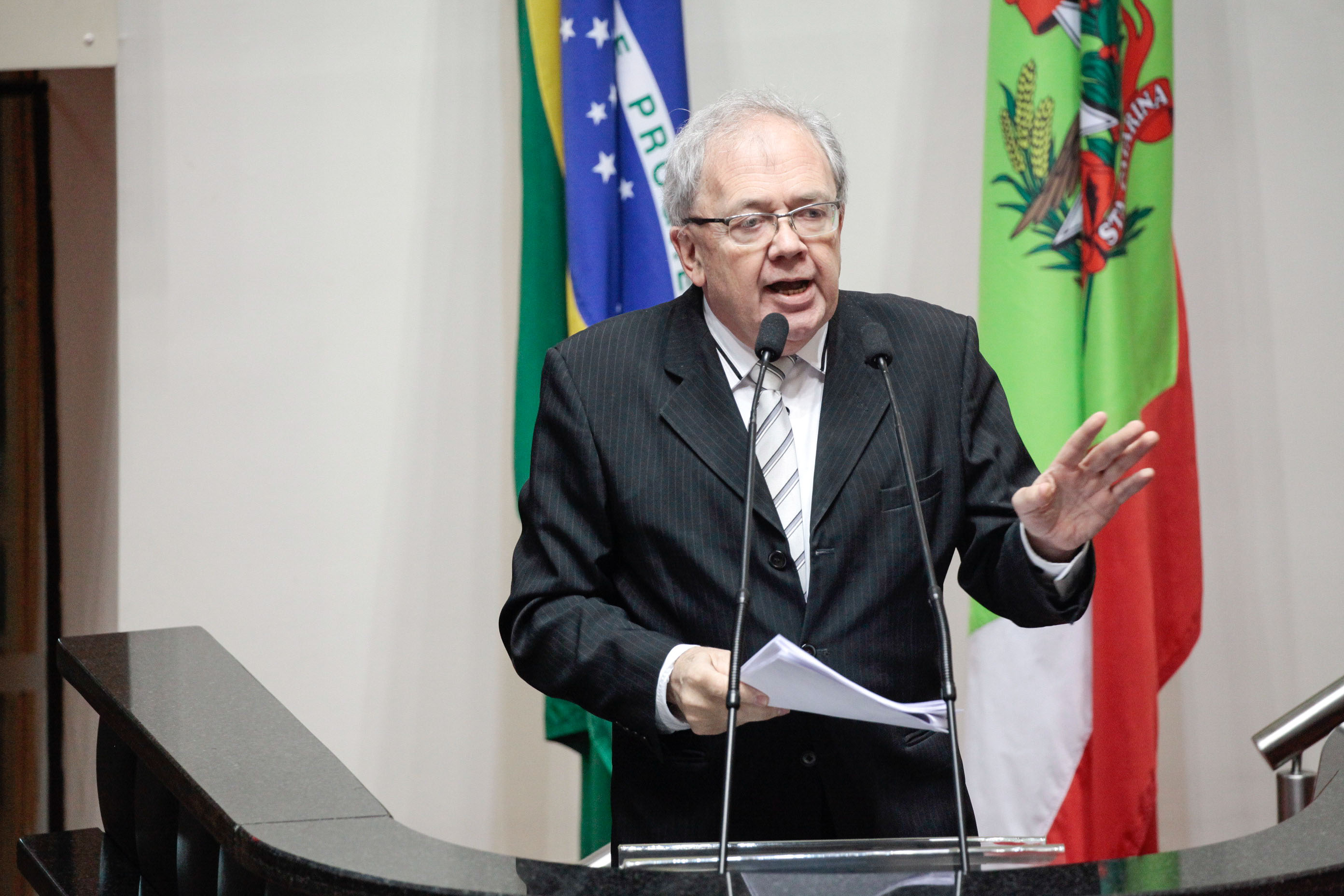 Deputado Fernando Coruja (PMDB). Sessão Ordinária.