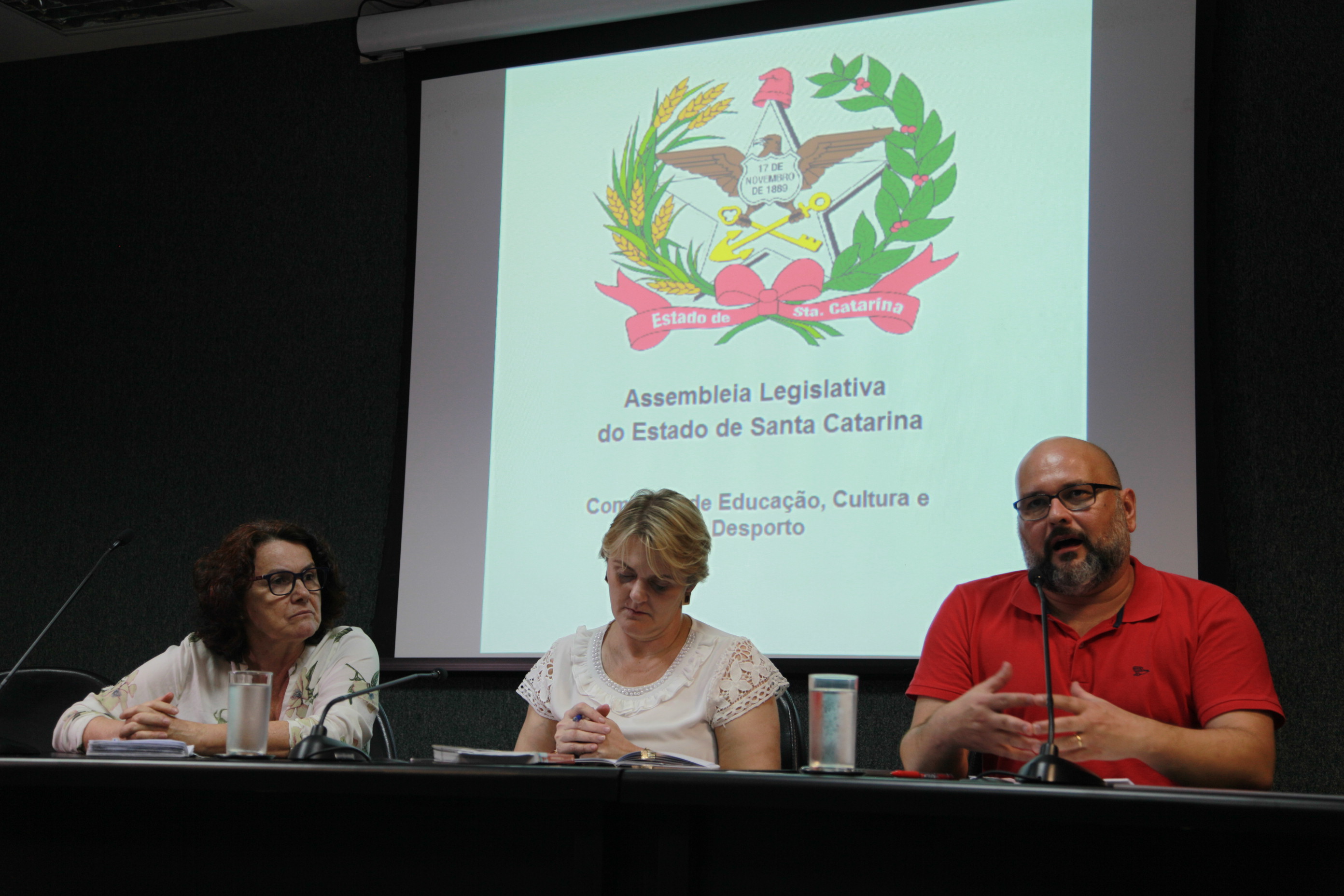 Audiência Pública – Política Pública da Educação de Jovens e Adultos no Estado de Santa Catarina