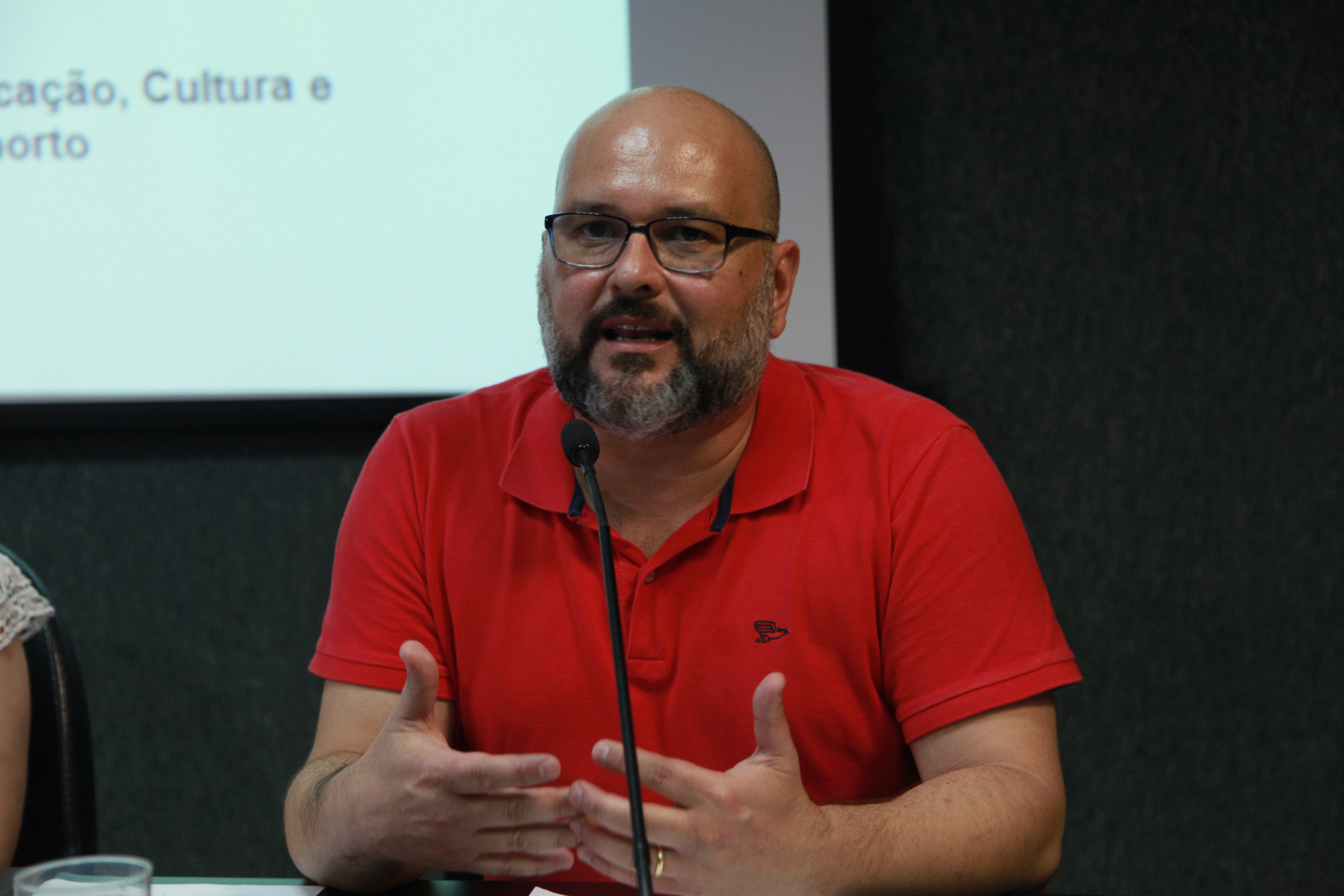 Política Pública da Educação de Jovens e Adultos no Estado de Santa Catarina - Daniel Berger
