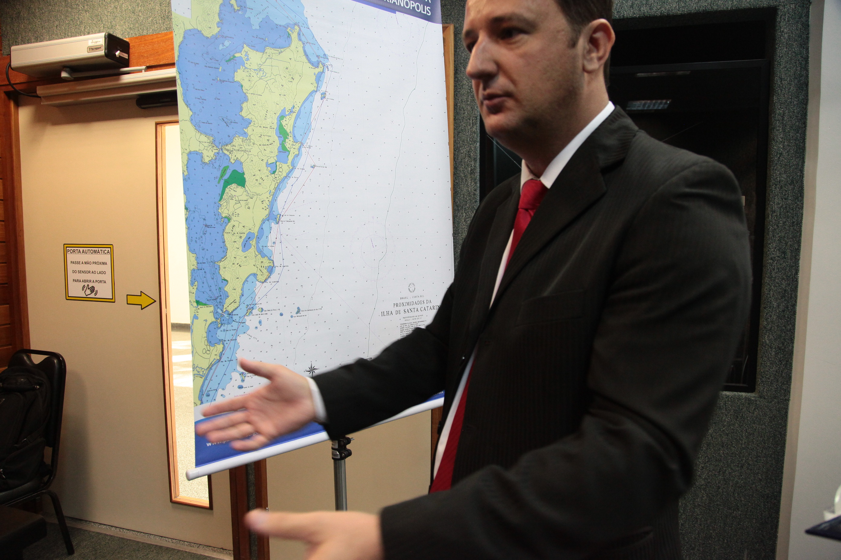 Audiência Pública  para Debater  Atividades das Embarcações Pesqueiras Artesanais na Costa de SC”
