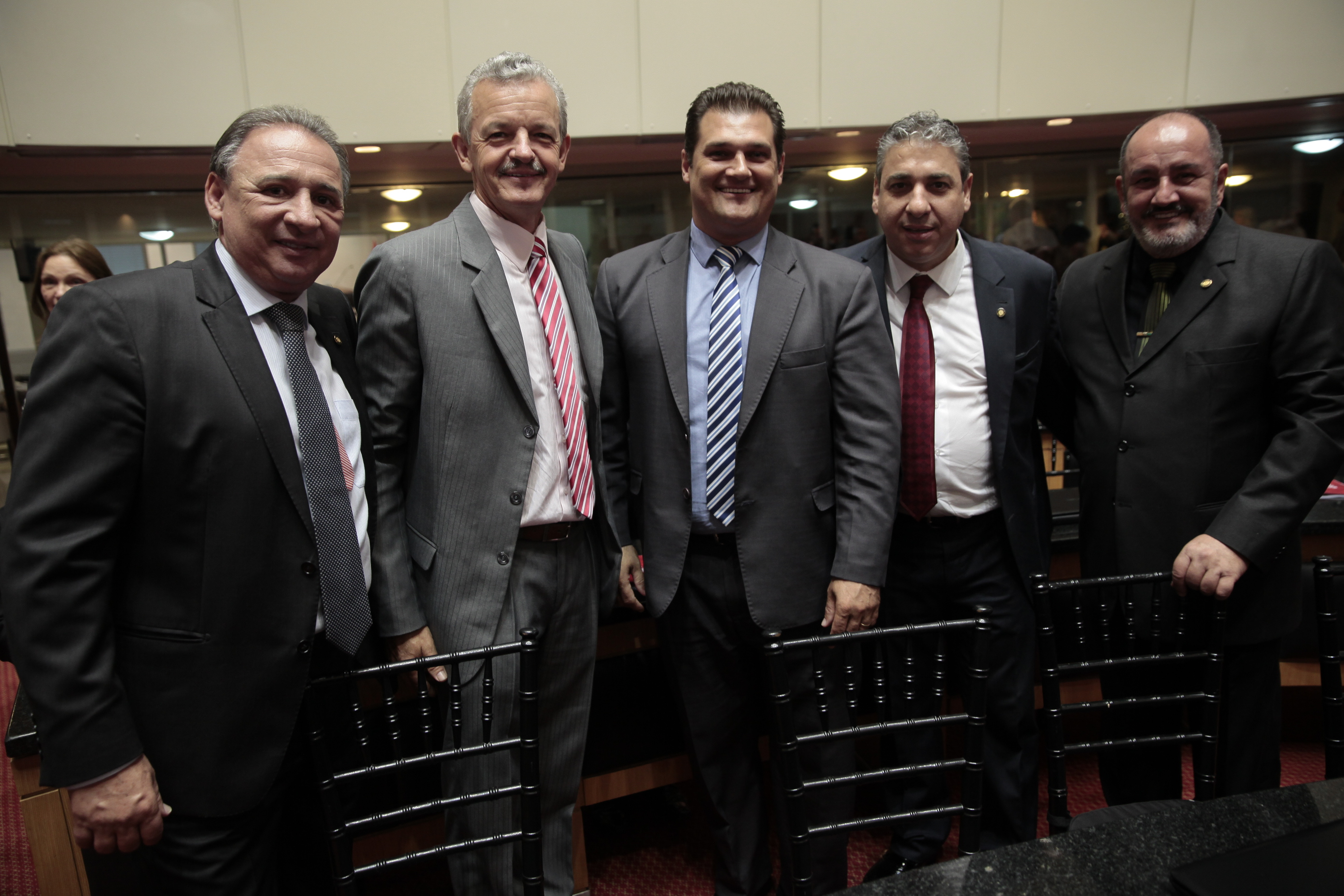 Início da Sessão Solene de Concessão da Comenda do Legislativo. Foto: Fábio Queiroz
