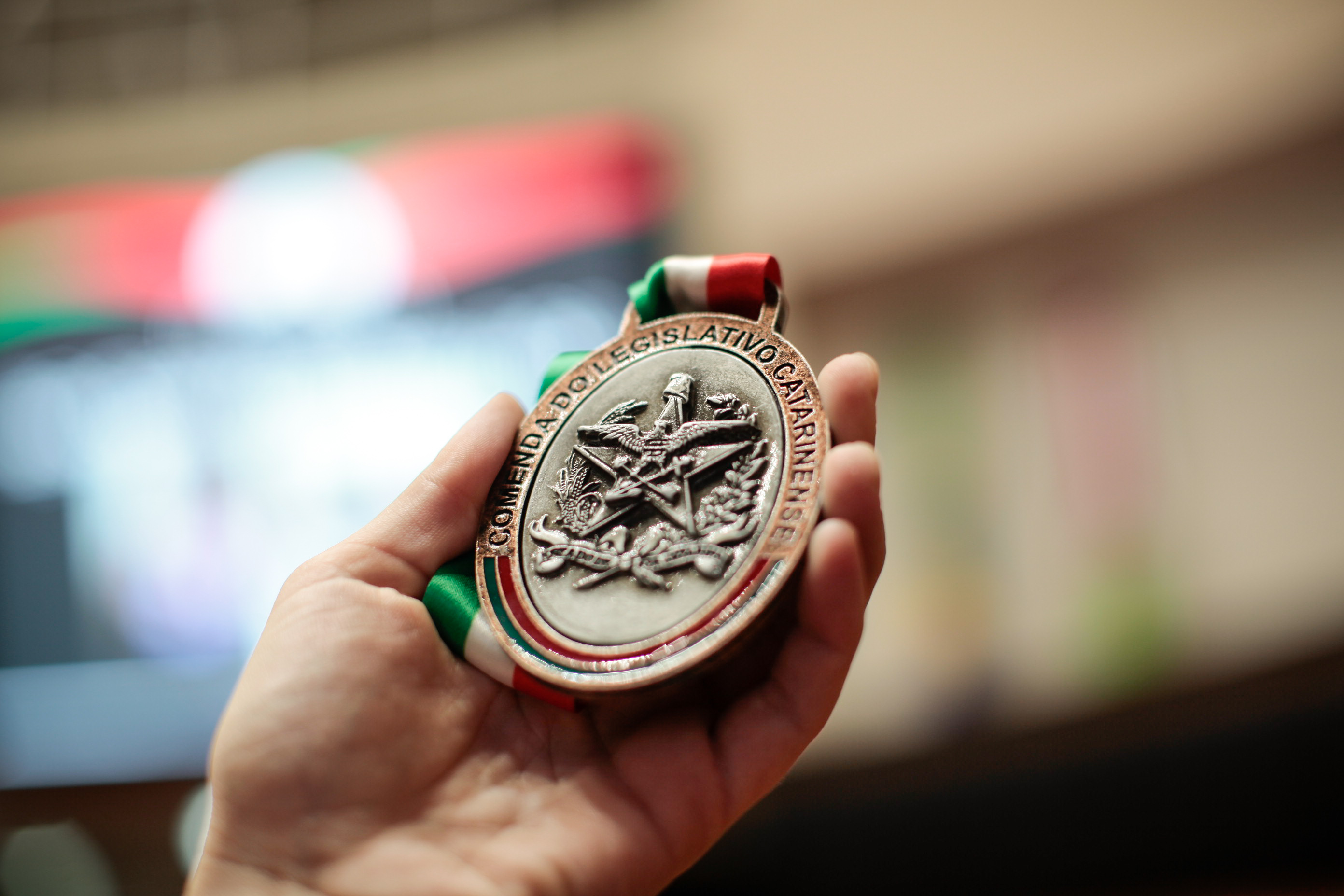 Medalhas da Comenda do Legislativo Catarinense.