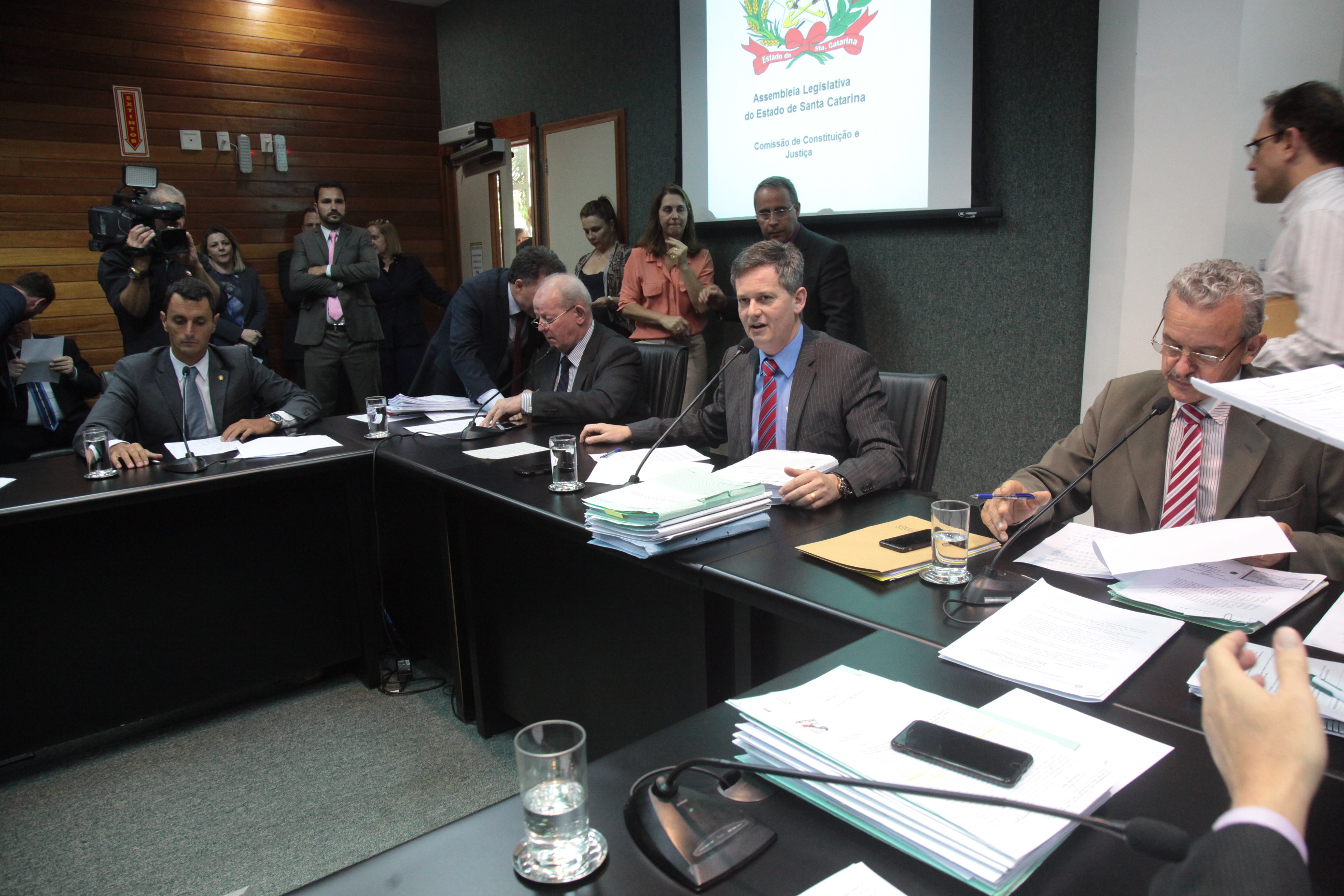 Reunião Extraordinária da Comissão de Constituição e Justiça.