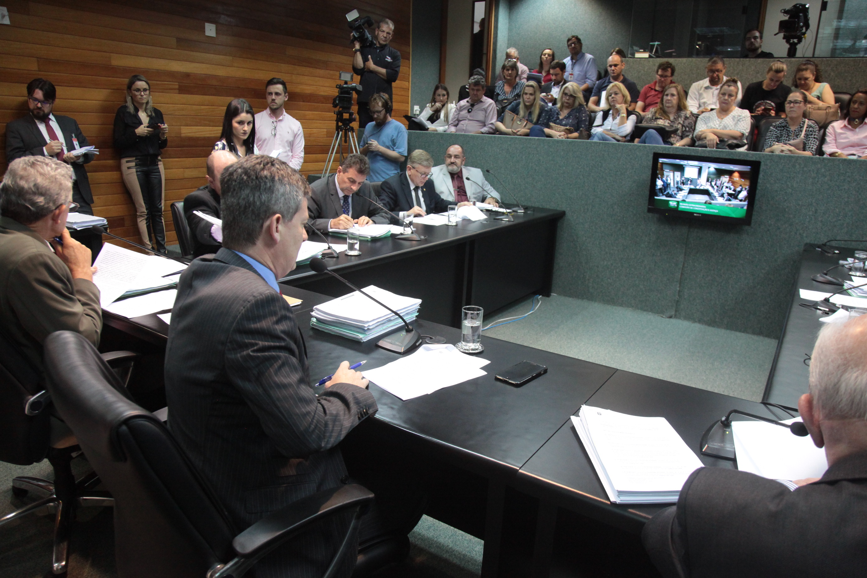 Reunião Extraordinária da Comissão de Constituição e Justiça.