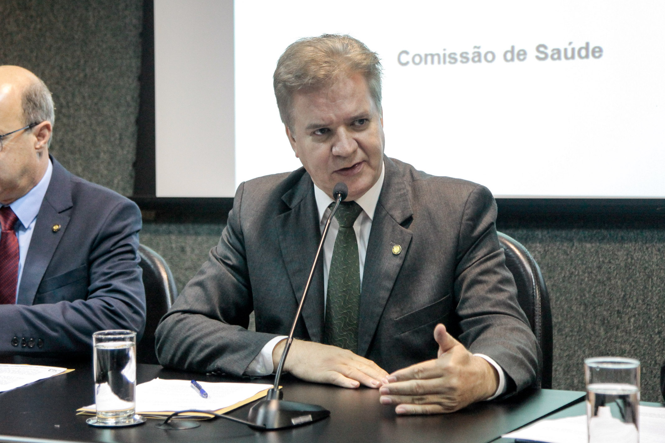 Comissão de Saúde.