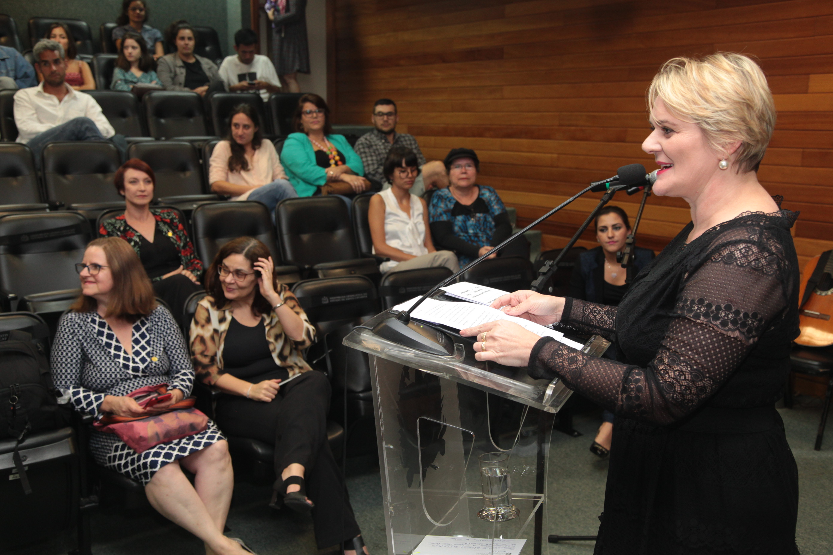 Solenidade em Homenagem ao Instituto de Estudos de Gênero da UFSC.