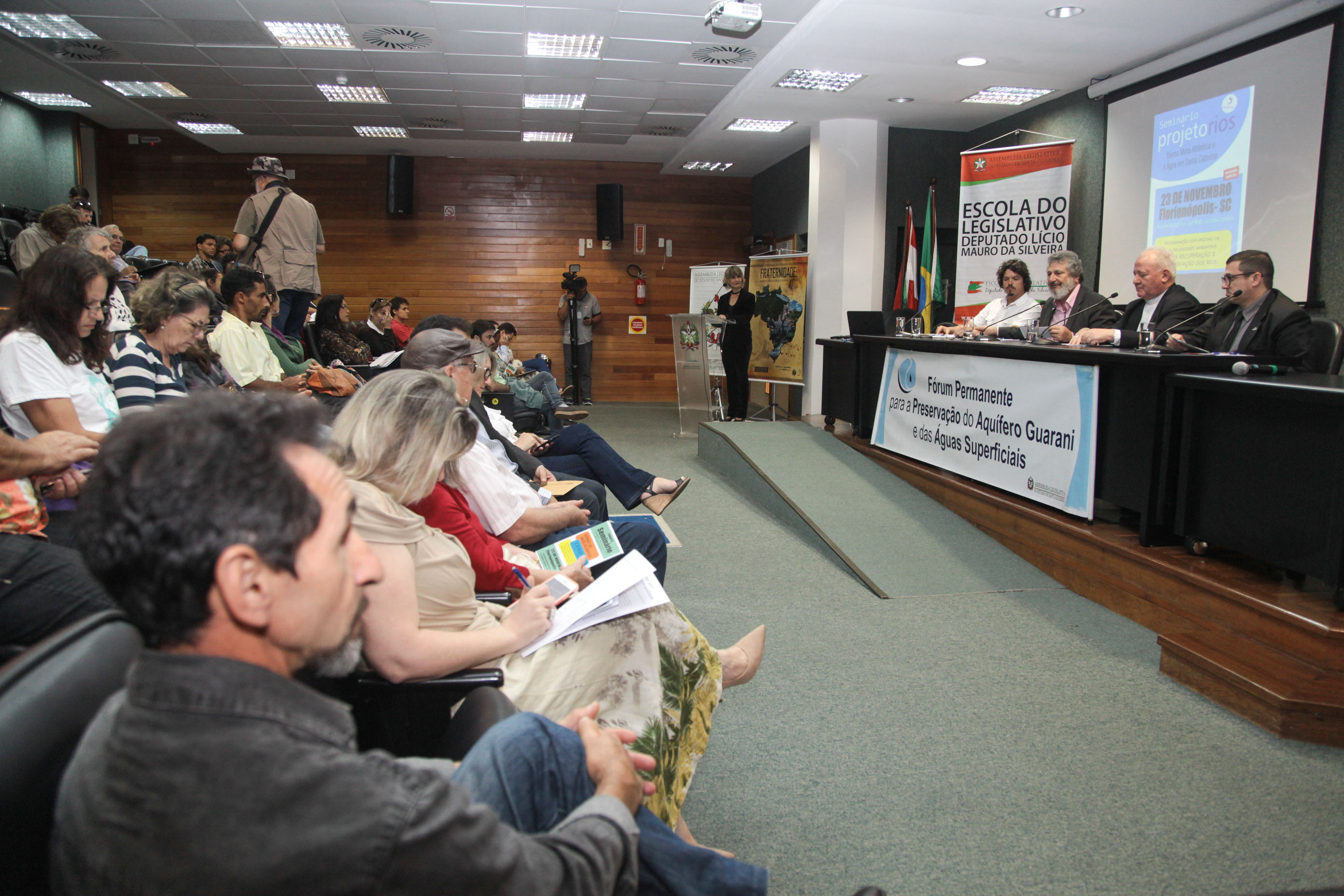 Seminário Bioma da Mata Atlântica e Água.