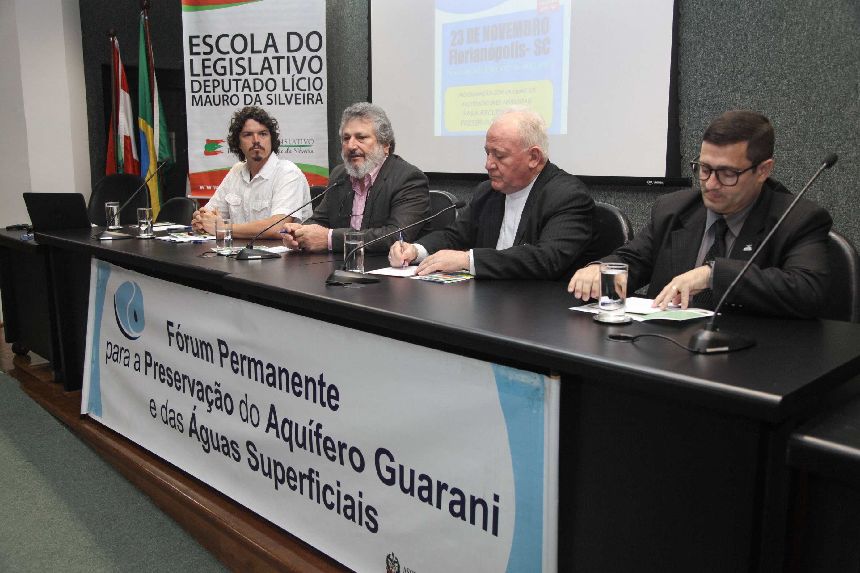 Seminário Bioma da Mata Atlântica e Água.