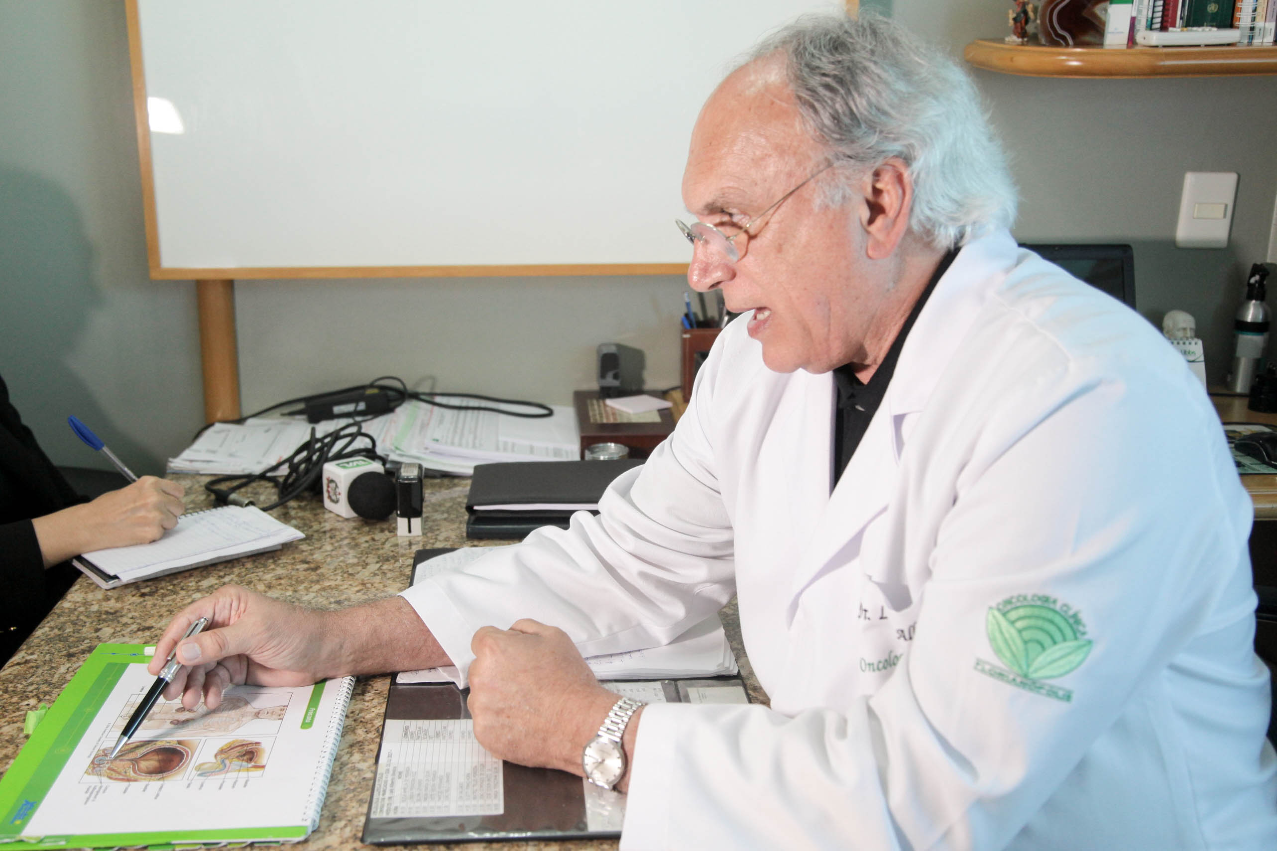 Dr. Luiz Alberto Silveira. Novembro Azul.