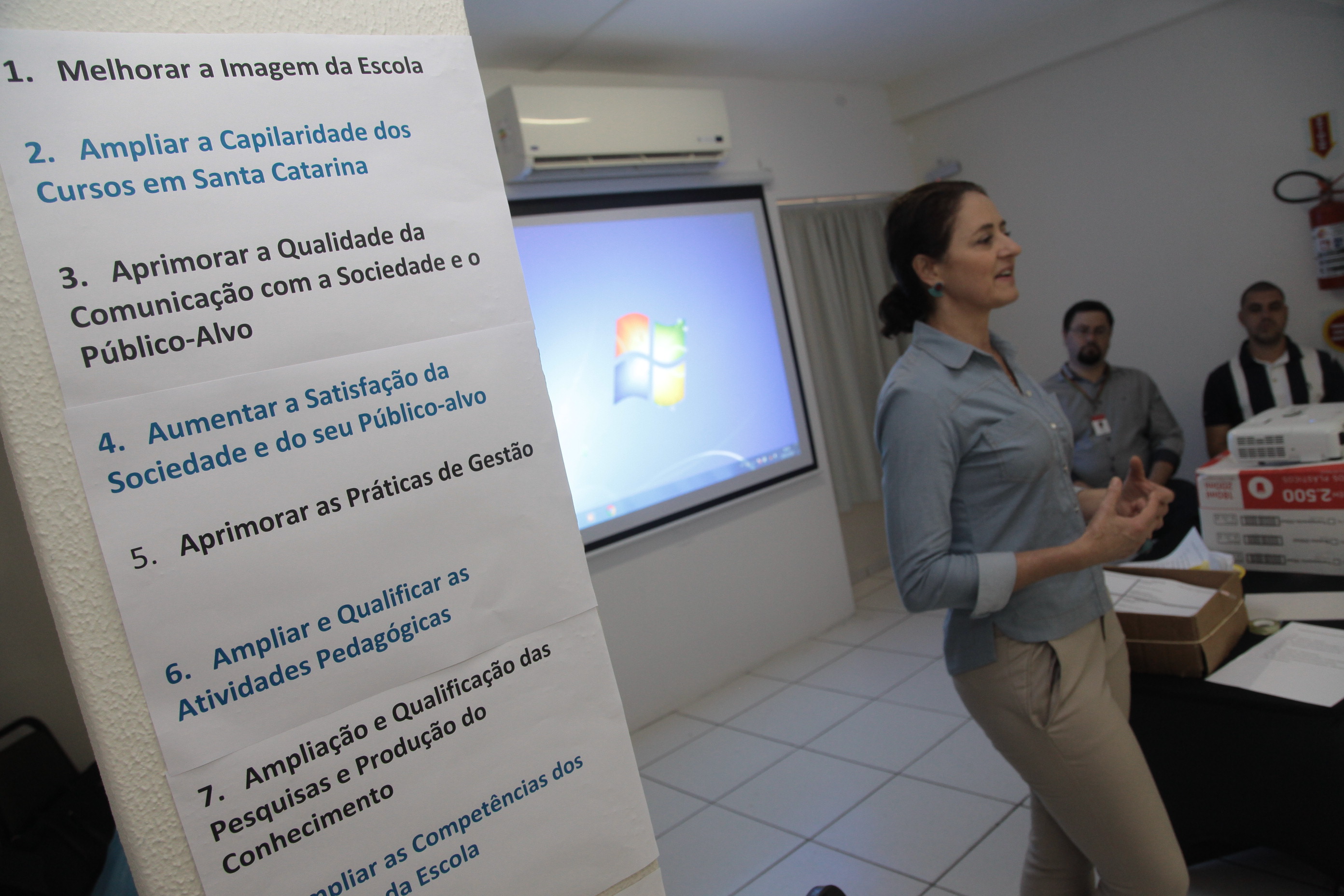 Roteiro de Avaliação 2017 e Planejamento 2018 da Escola do Legislativo.