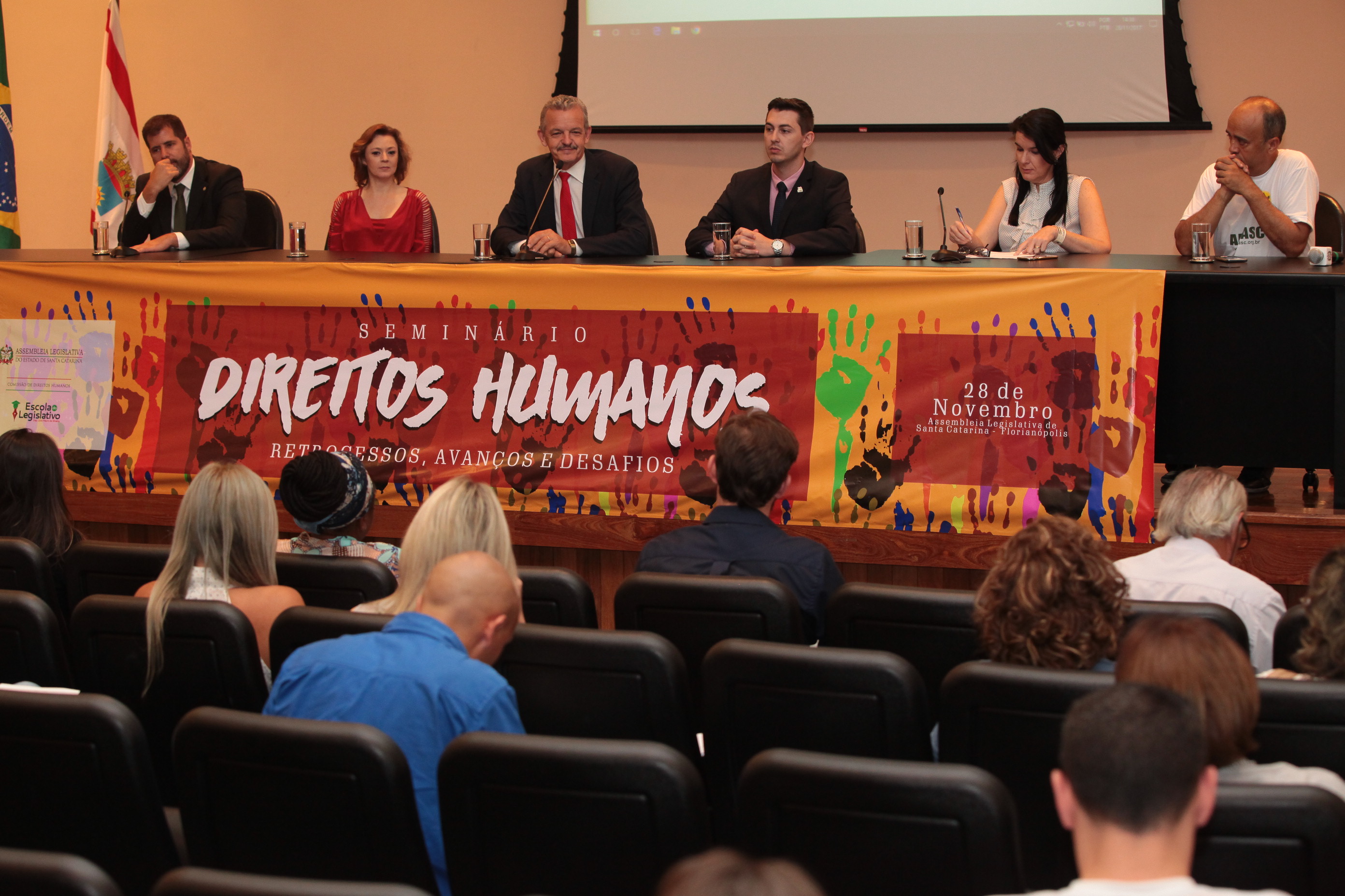 Seminário Direitos Humanos - Retrocessos, Avanços e Desafios em SC.