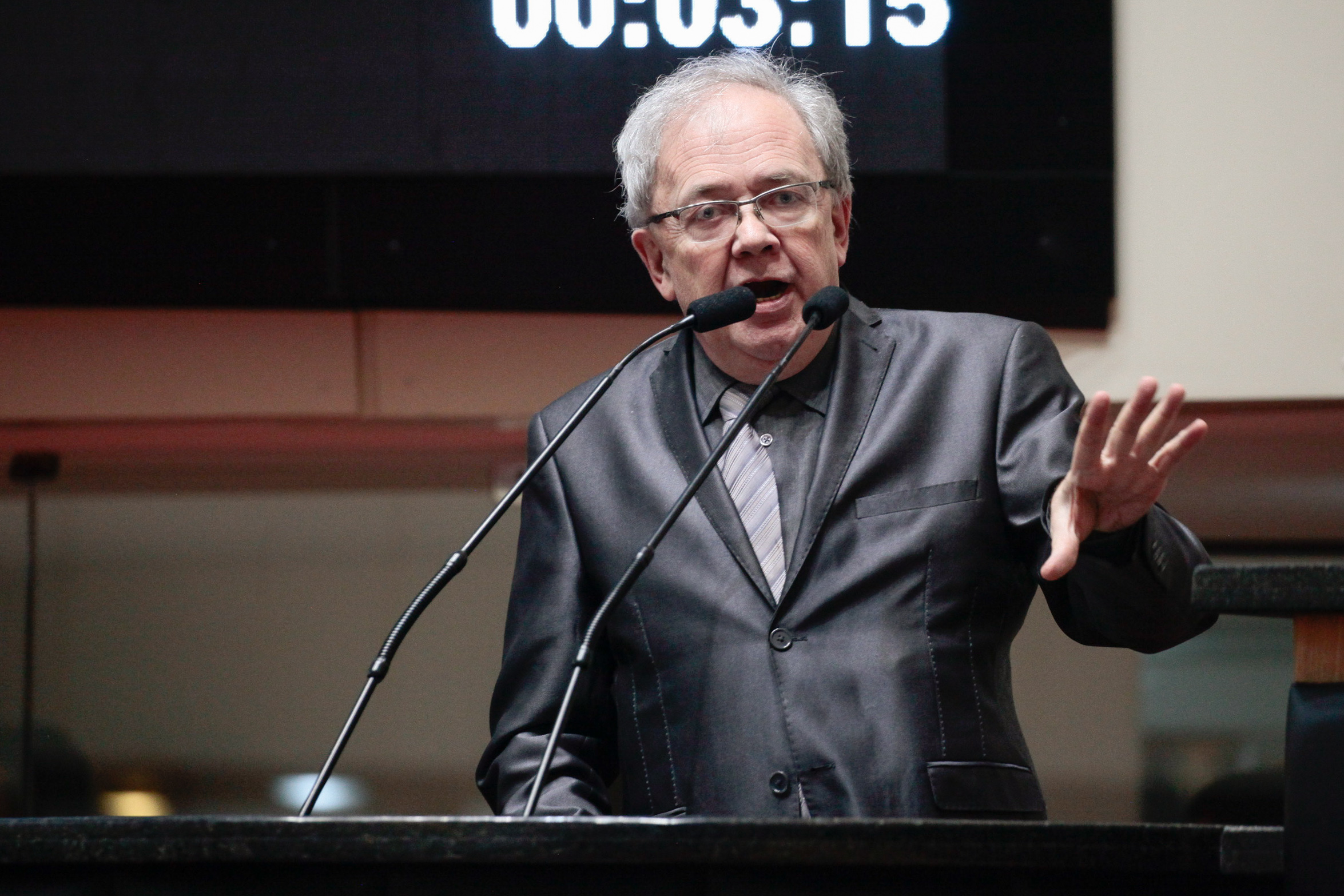 Deputado Fernando Coruja (PMDB). Sessão Ordinária.