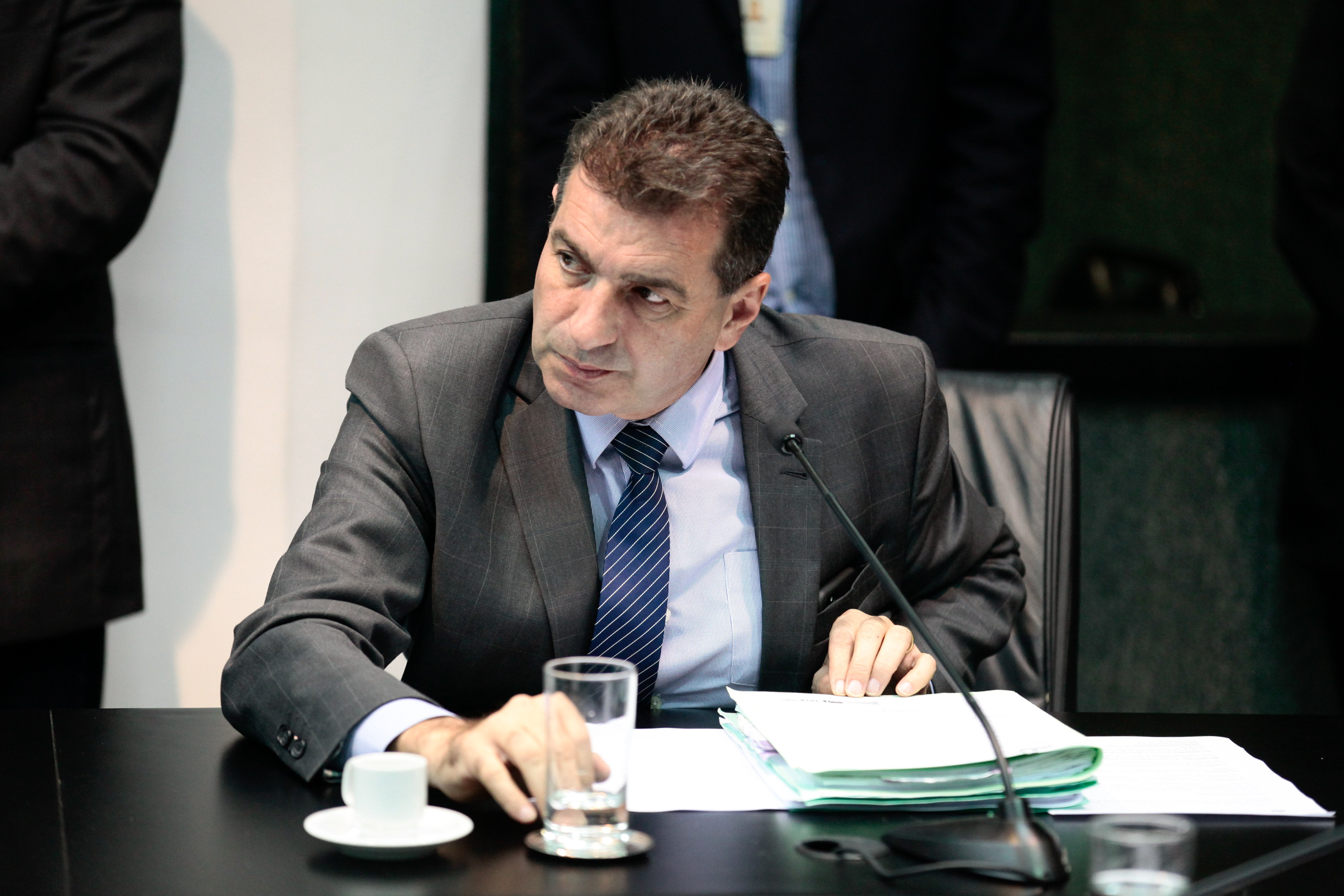 Continuação da Comissão de Constituição e Justiça.