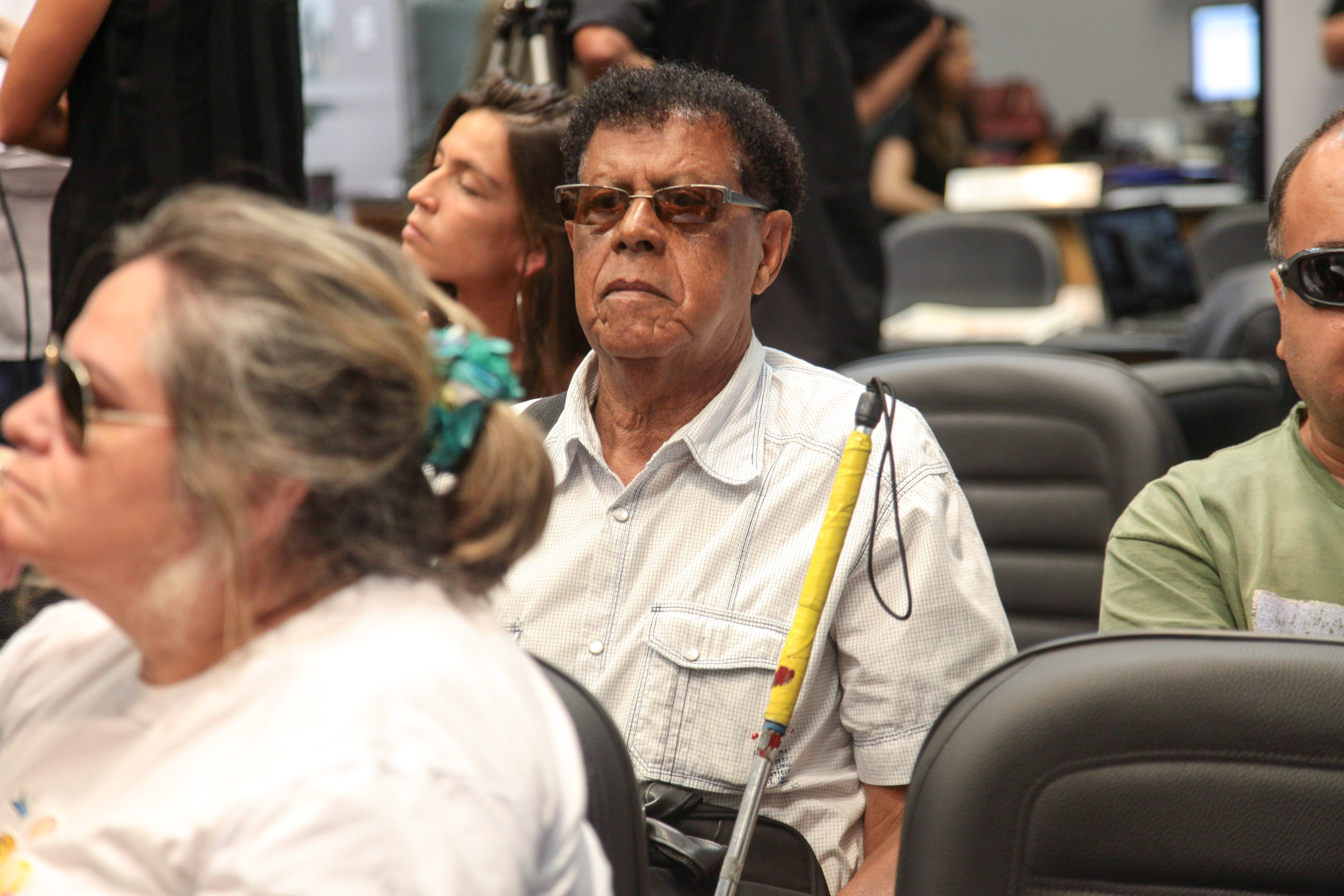Comenda ao Profº João Batista e à ACIC.