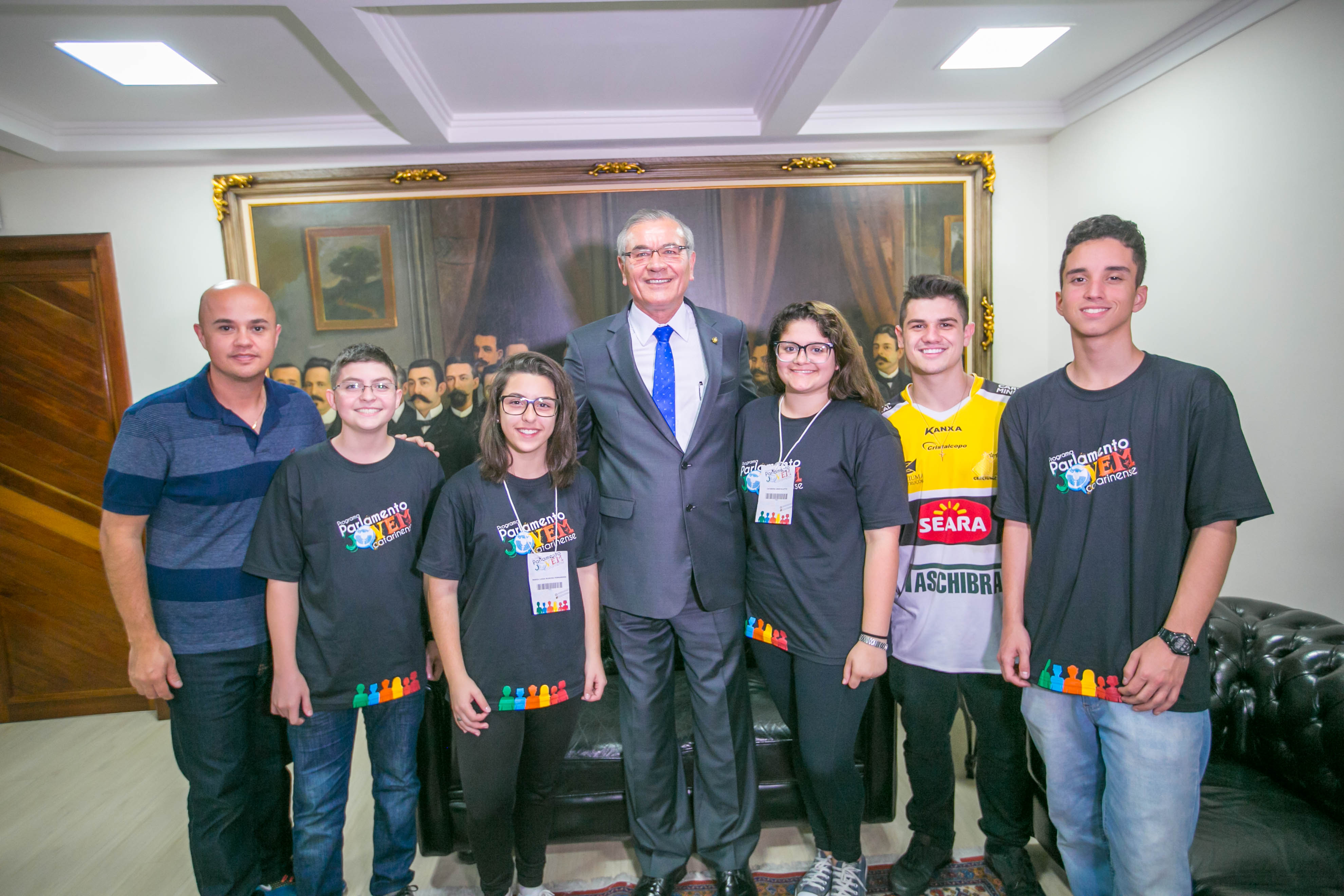 Parlamento Jovem visita o Presidente da ALESC