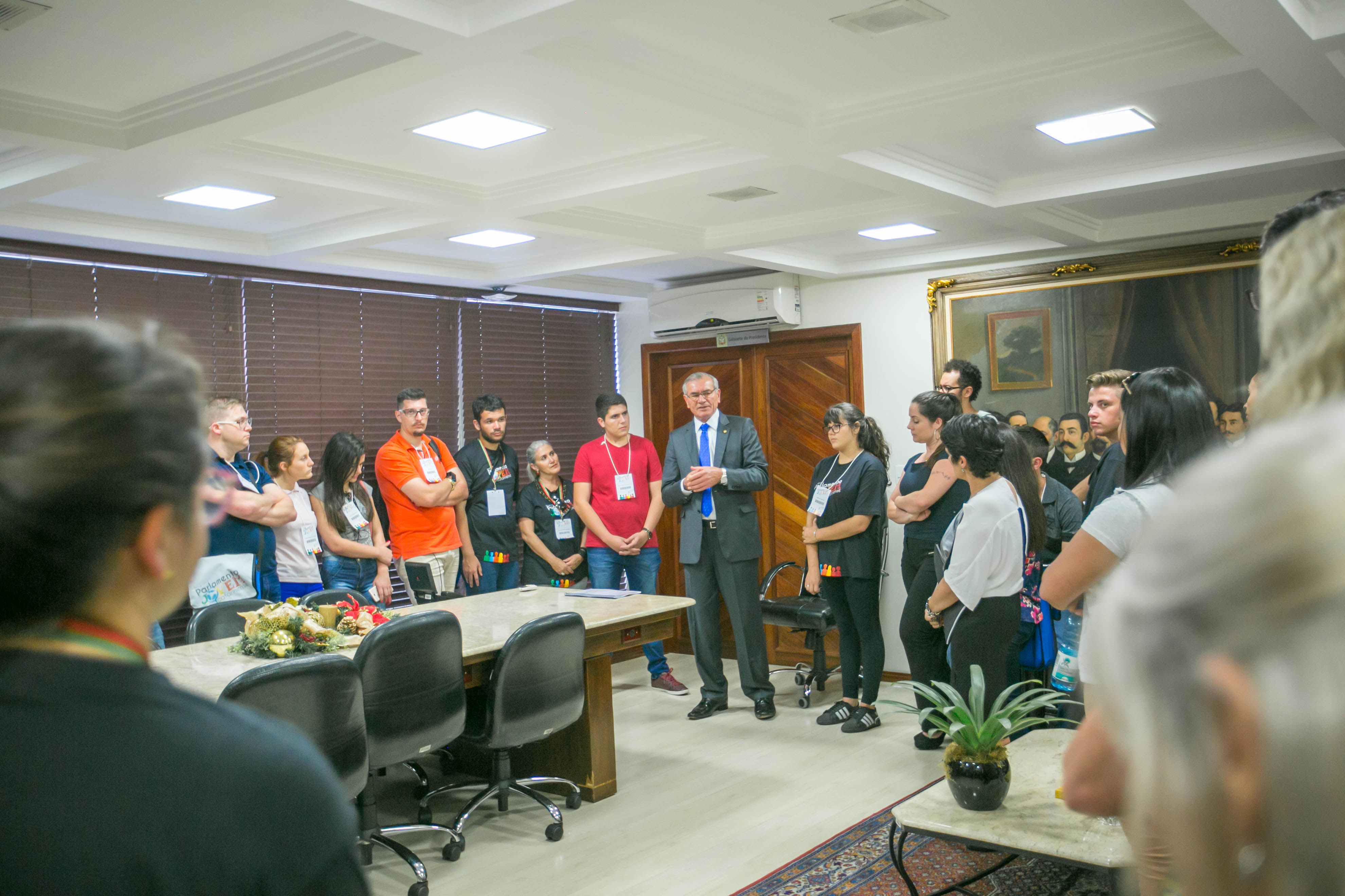 Parlamento Jovem visita o Presidente da ALESC