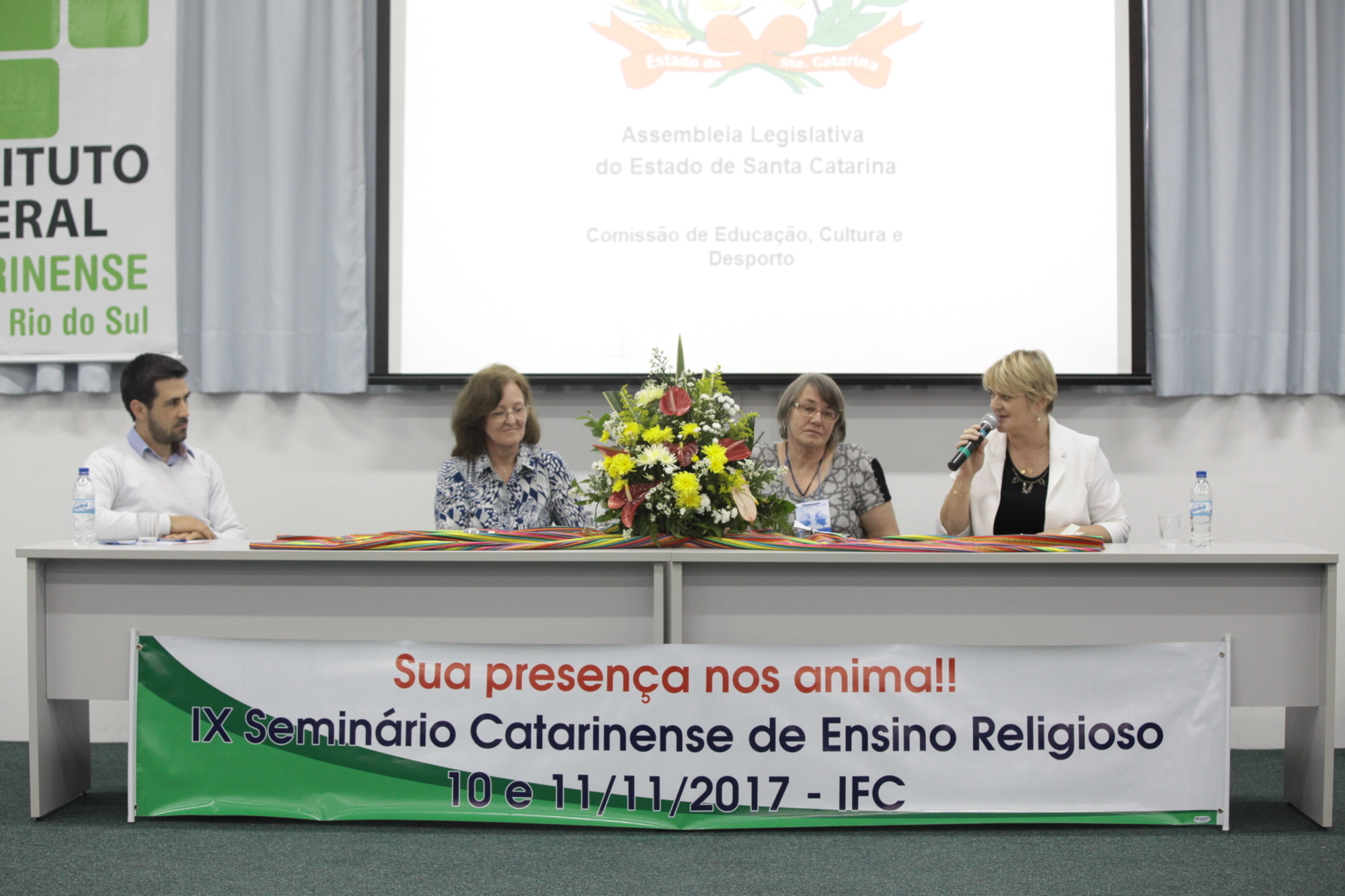 Ensino religioso: especialistas defendem desconstruir matriz colonial