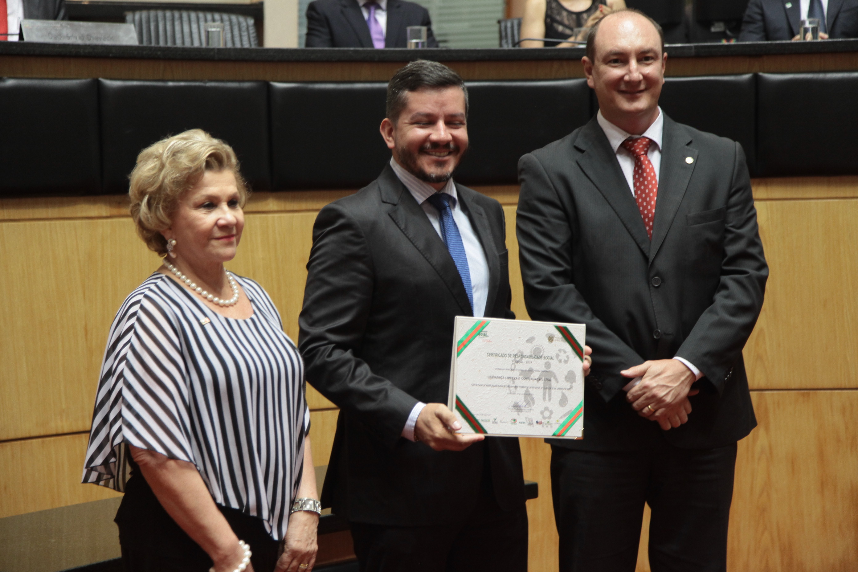 Sessão Especial - Certificado de Responsabilidade Social.