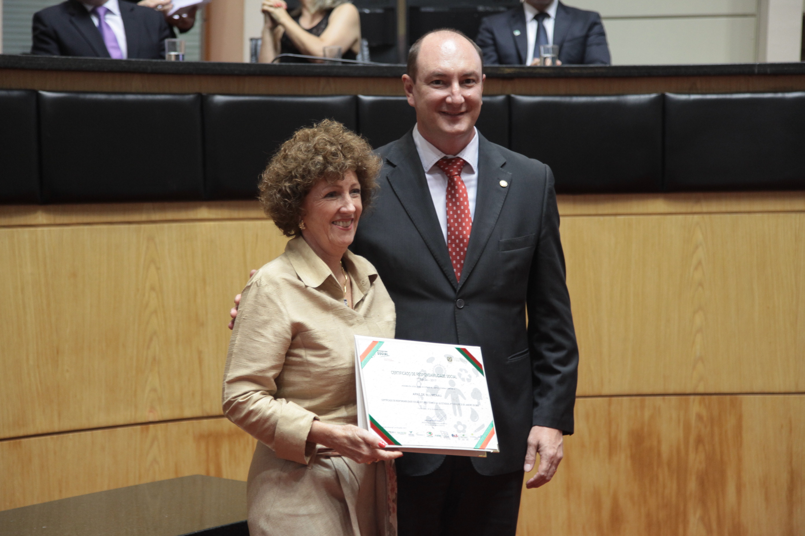 Sessão Especial - Certificado de Responsabilidade Social.