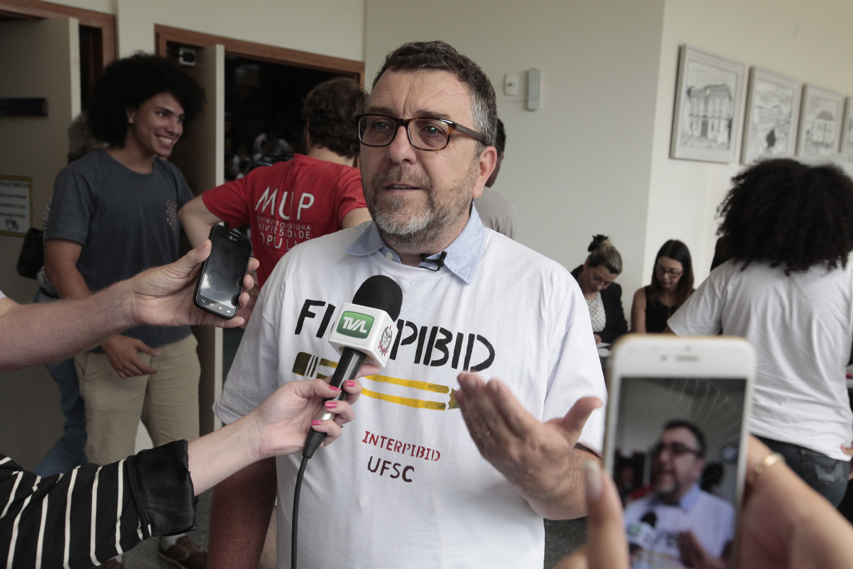 Programa Institucional de Bolsa de Iniciação a Docência (PIBID e PIBID Diversidade)