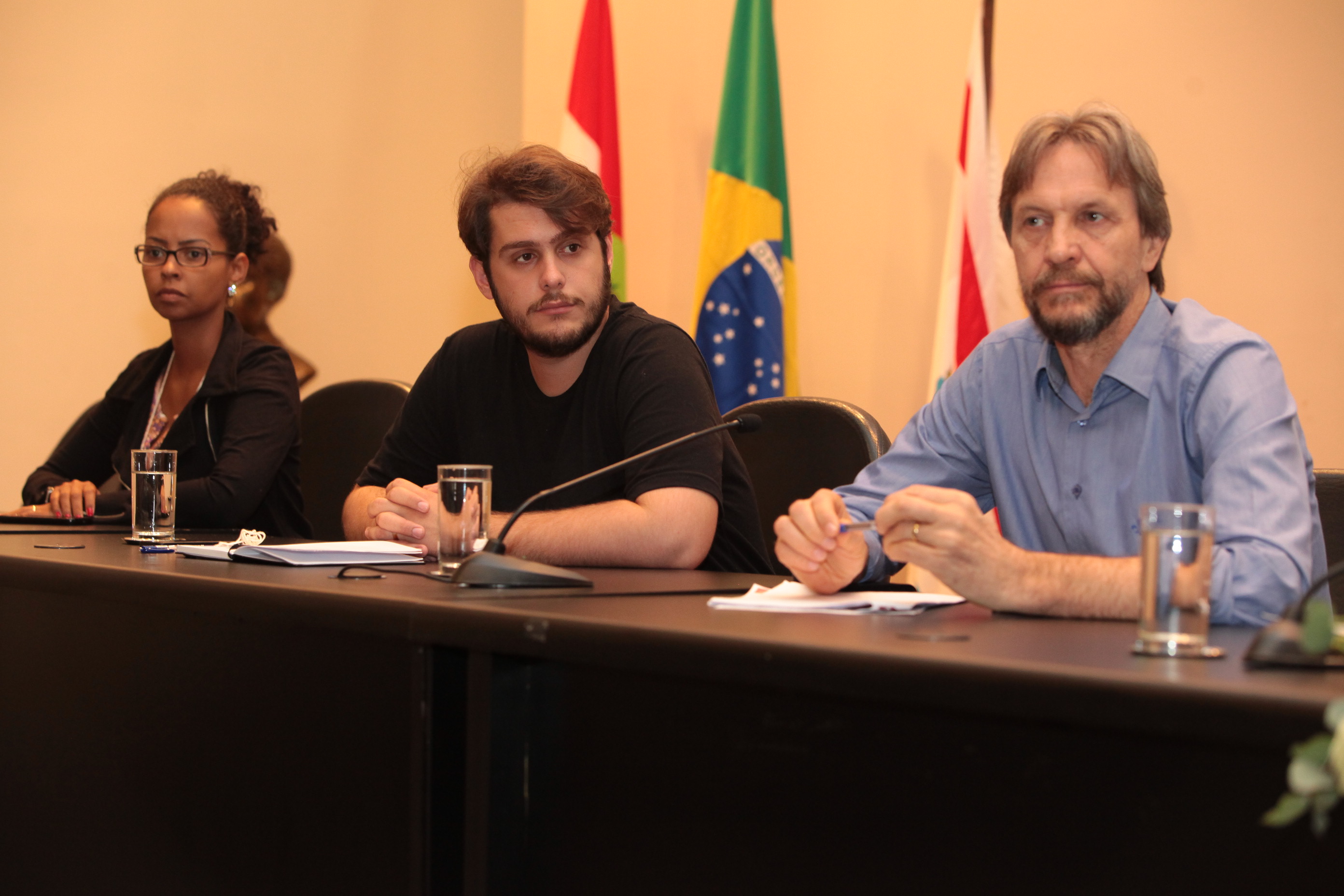 Conferência Nacional Popular de Educação.