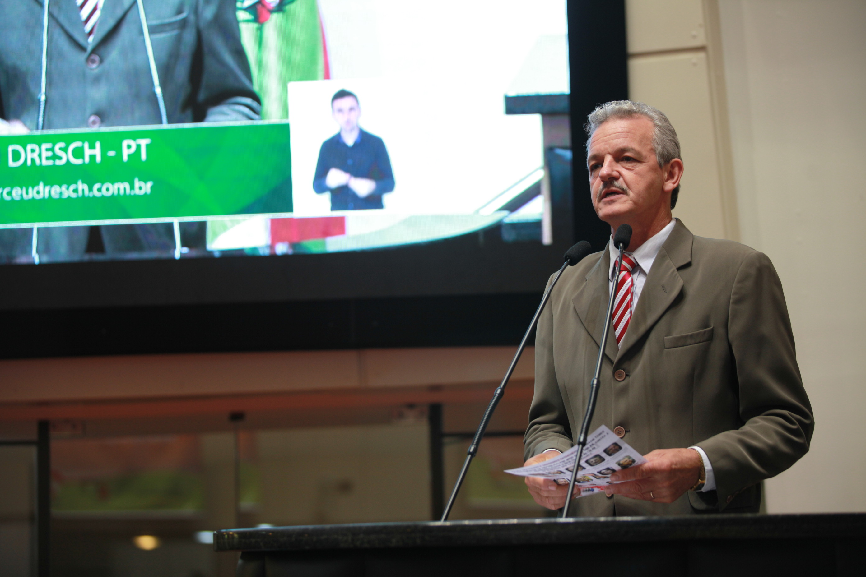 Deputado Dirceu Dresch (PT). Sessão Ordinária.