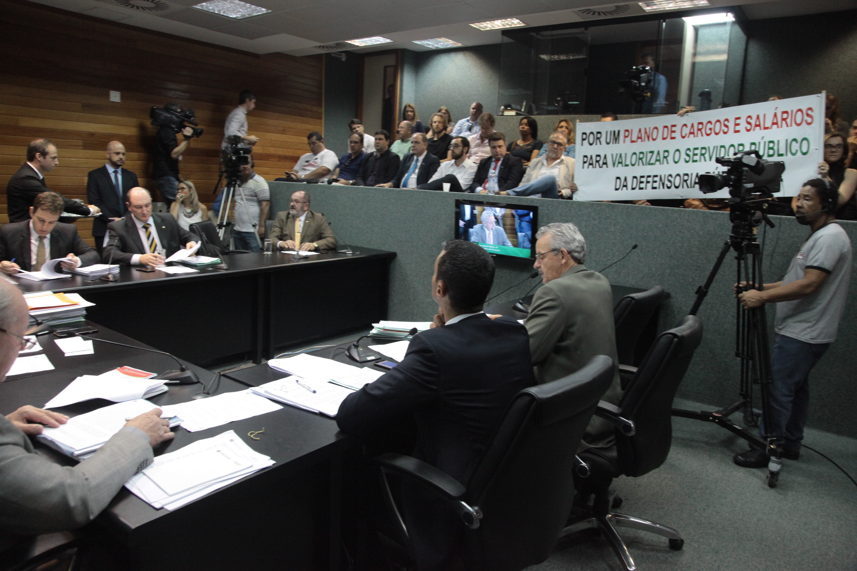Comissão de Constituição e Justiça