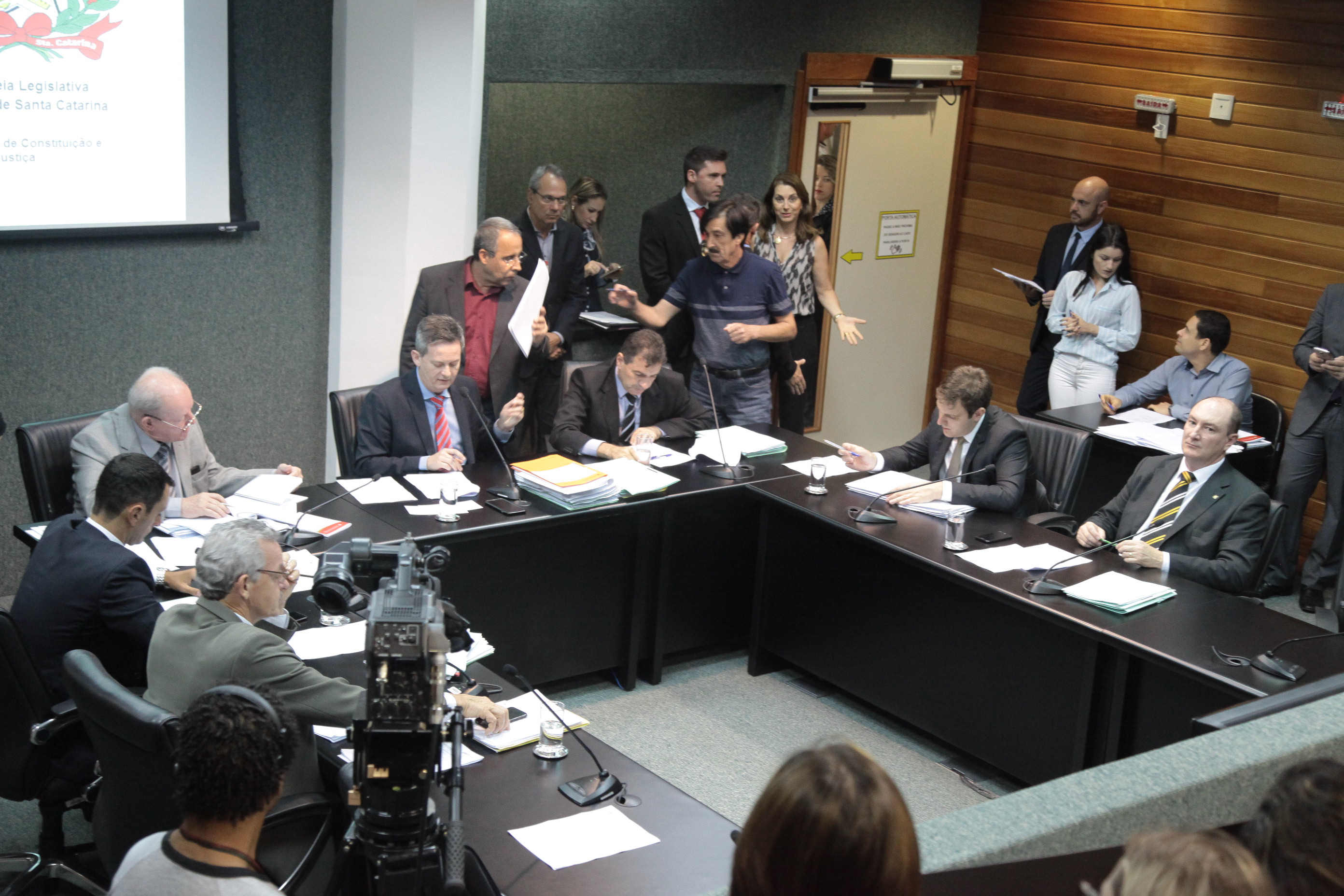 Comissão de Constituição e Justiça