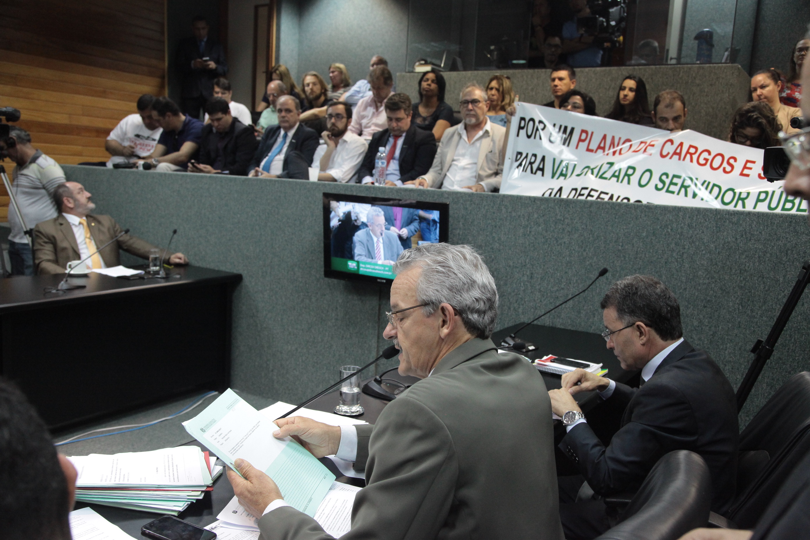 Comissão de Constituição e Justiça
