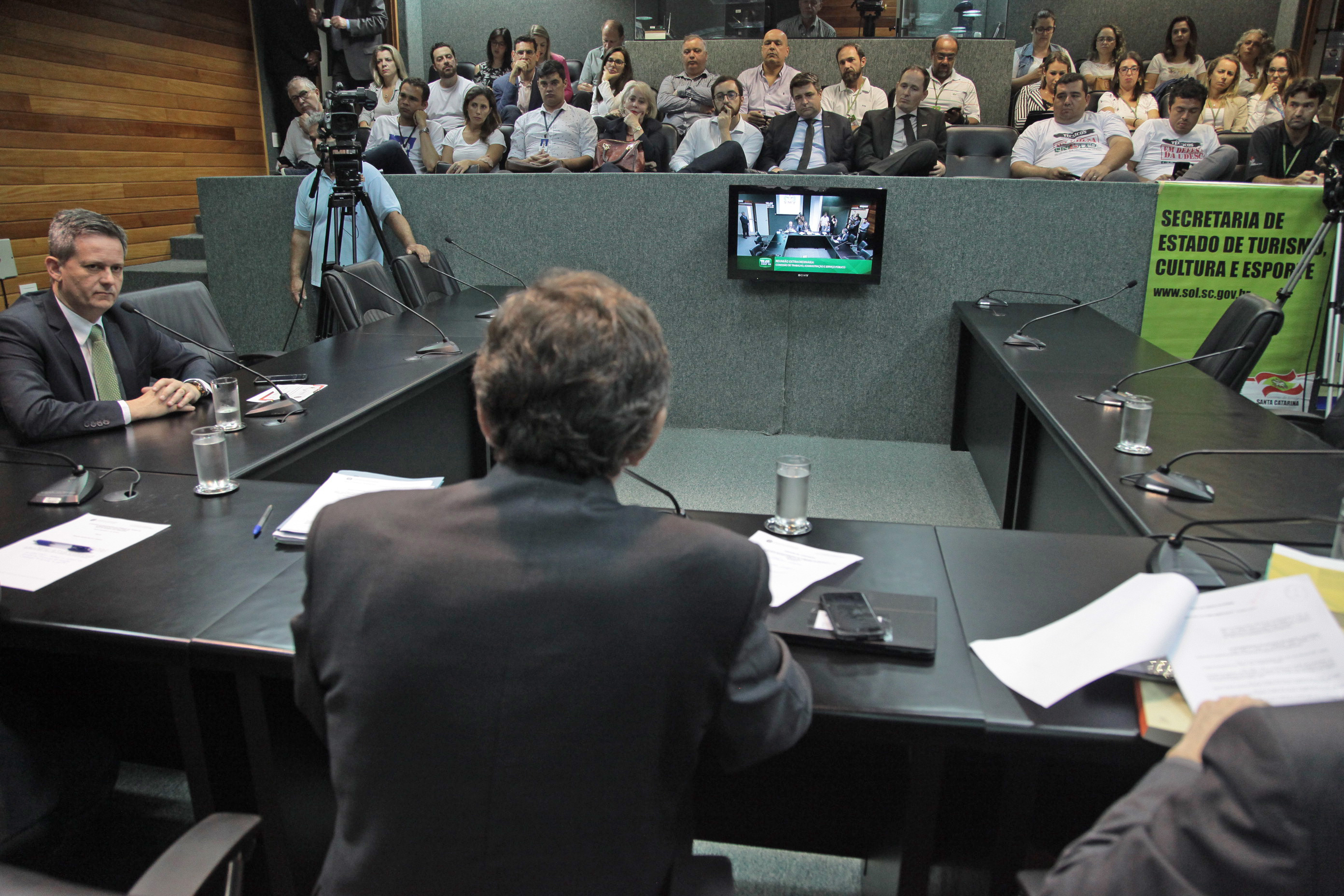 Reunião Extraordinária da Comissão de Trabalho.