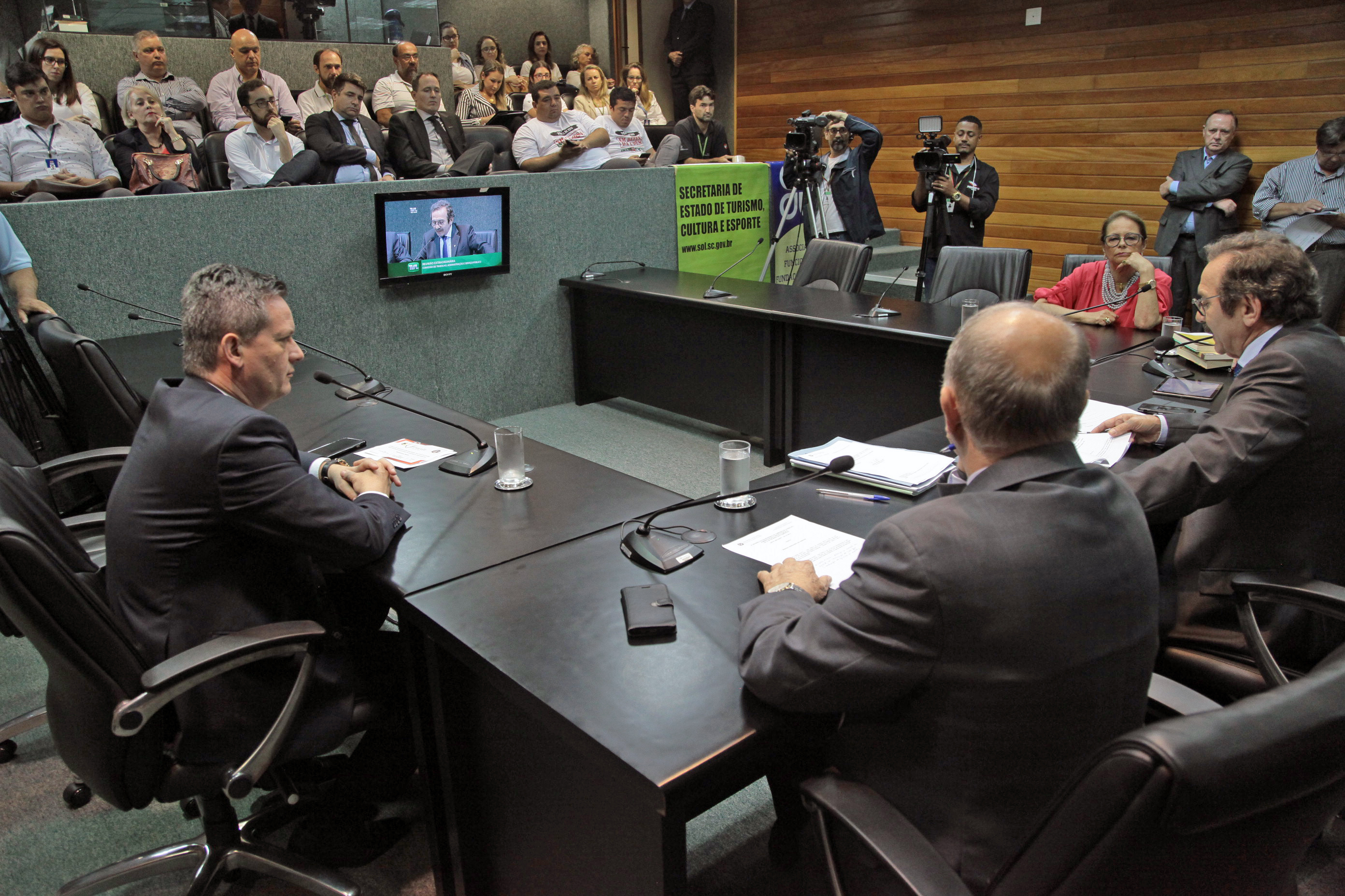 Reunião Extraordinária da Comissão de Trabalho.