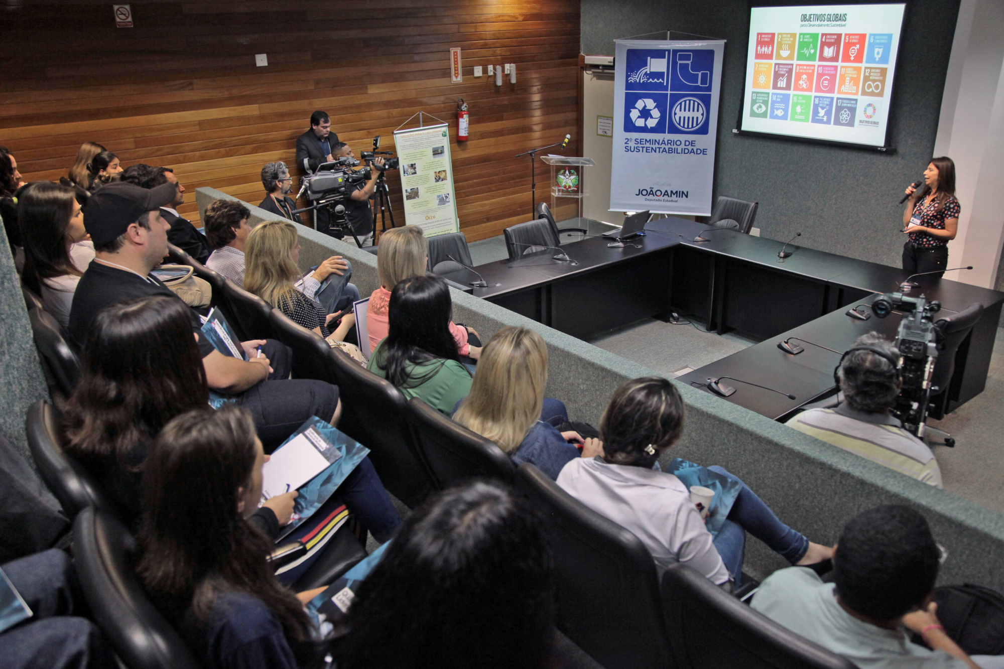 Seminário na Alesc aborda alternativas para a reciclagem do lixo