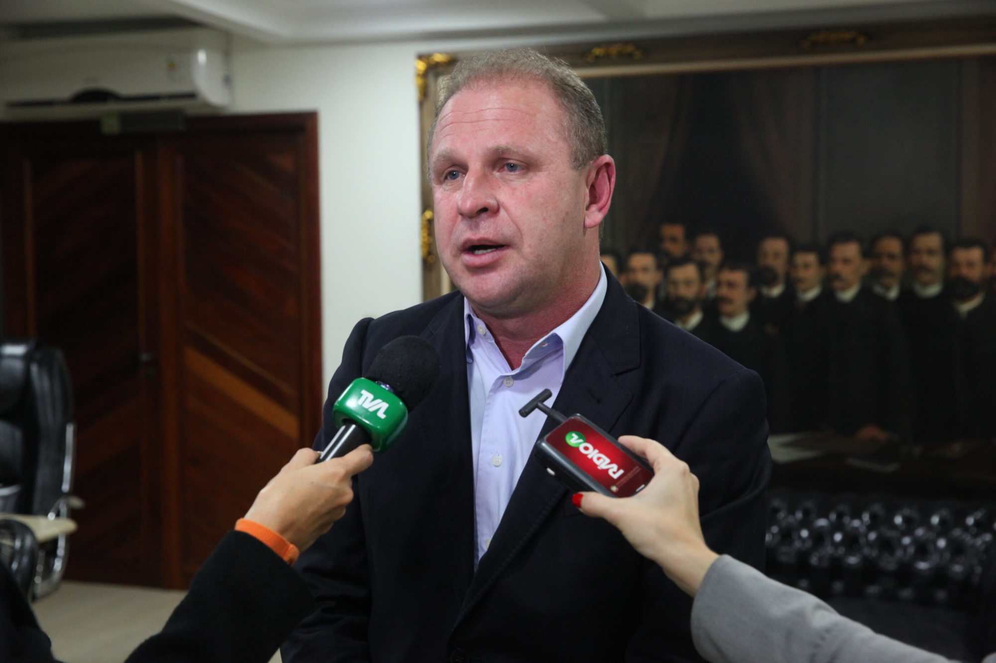 Deputado Gelson Merisio, presidente da escola