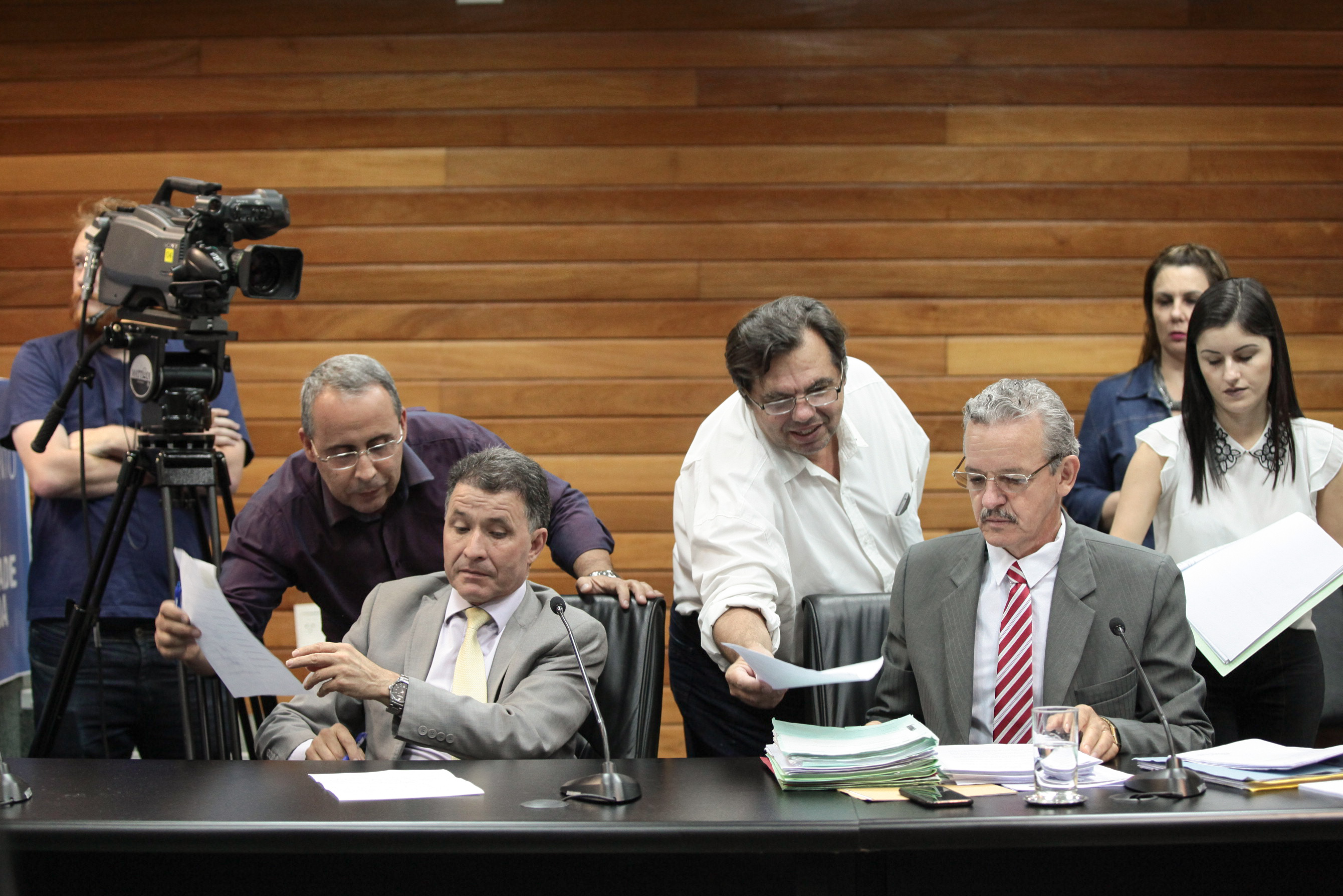 Comissão de Constituição e Justiça.