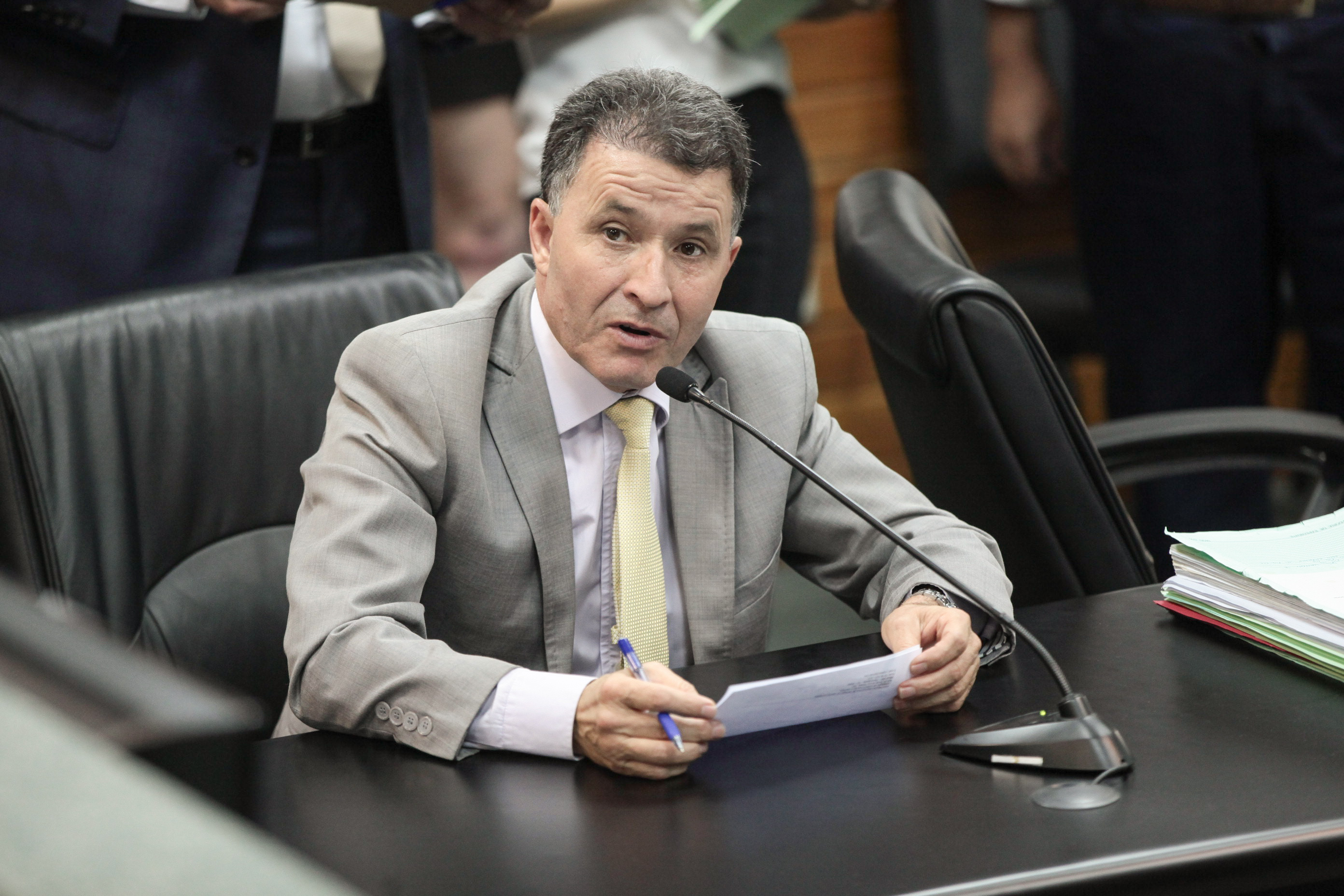 Comissão de Constituição e Justiça.