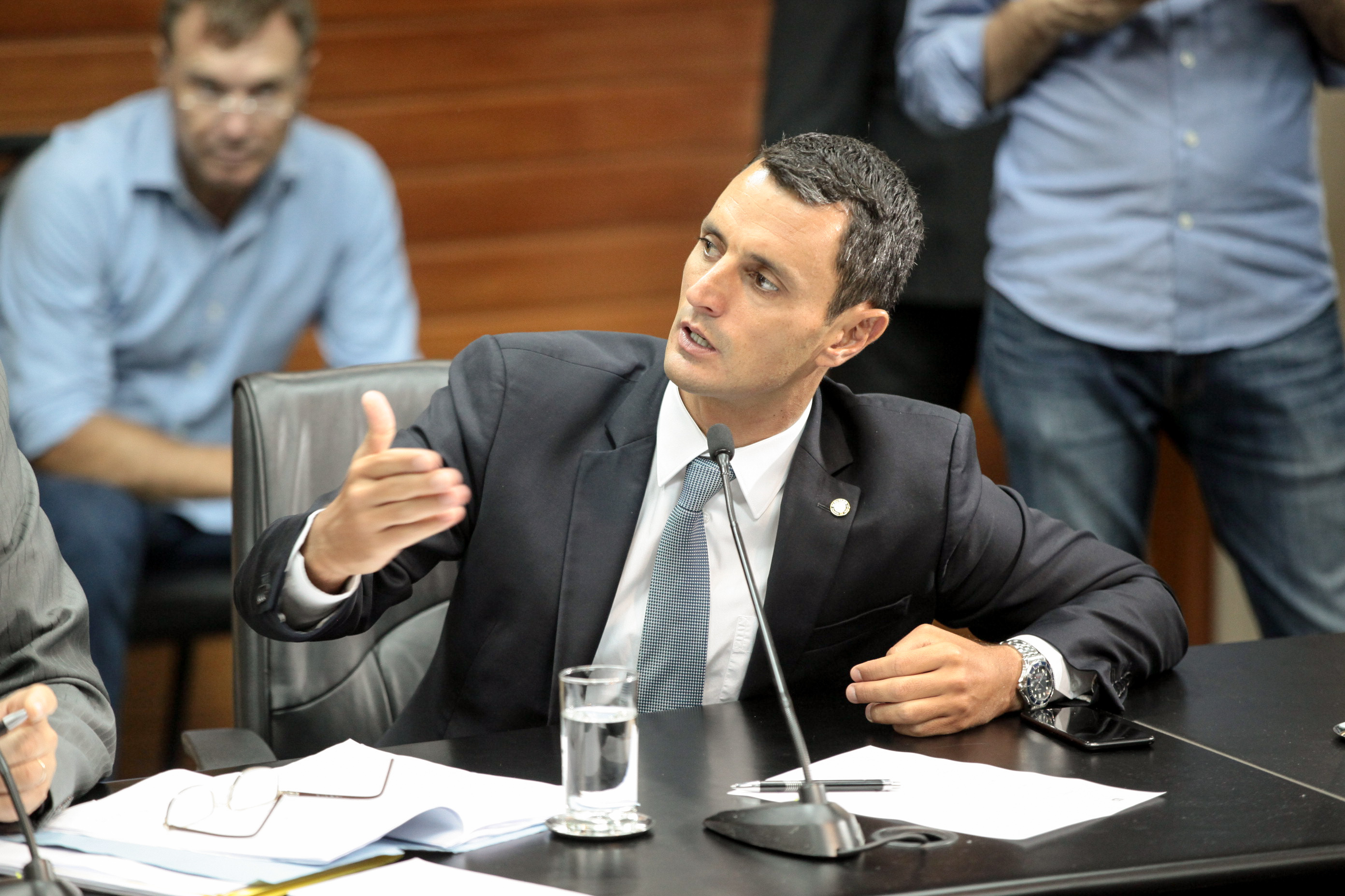 Comissão de Constituição e Justiça.