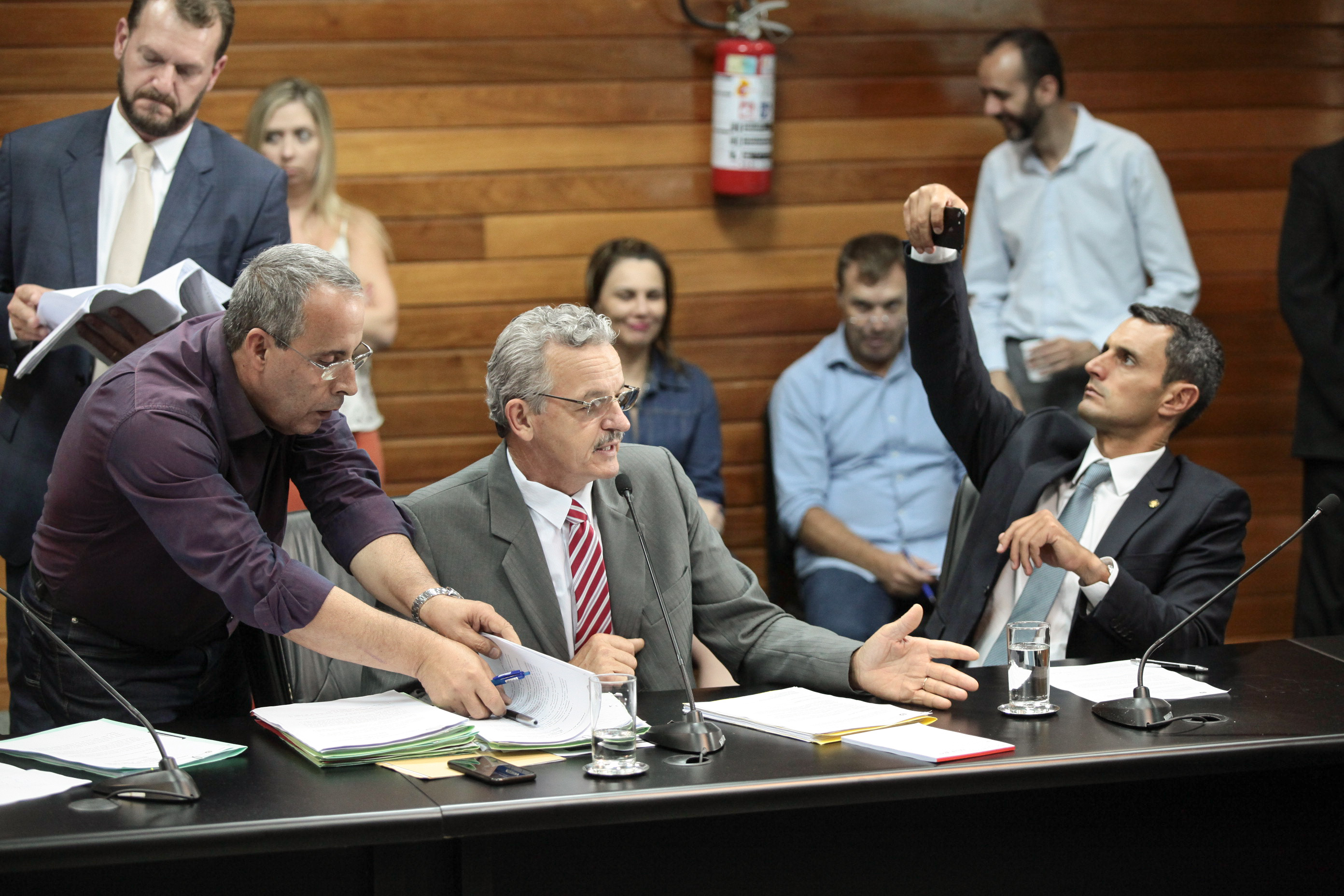 Comissão de Constituição e Justiça.