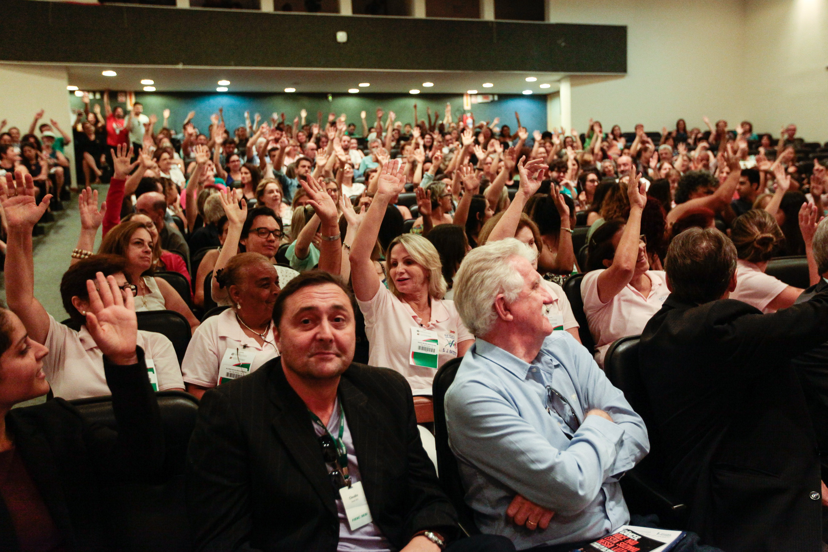 Palestra com Dr. Drauzio Varella e lançamento de campanha Câncer, Você Não Está Sozinho Nessa Luta.