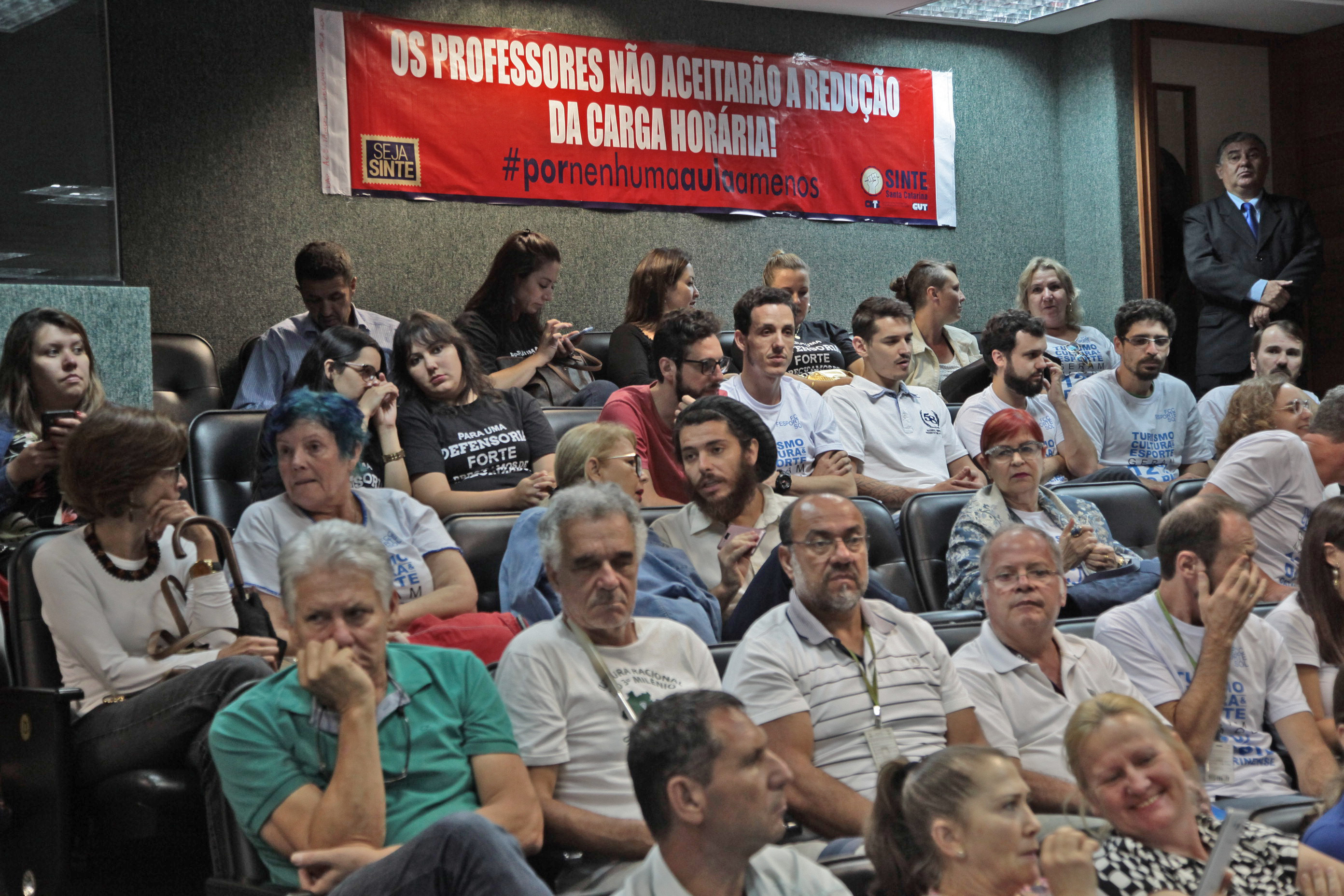Reunião Extraordinária da Comissão de Finanças.