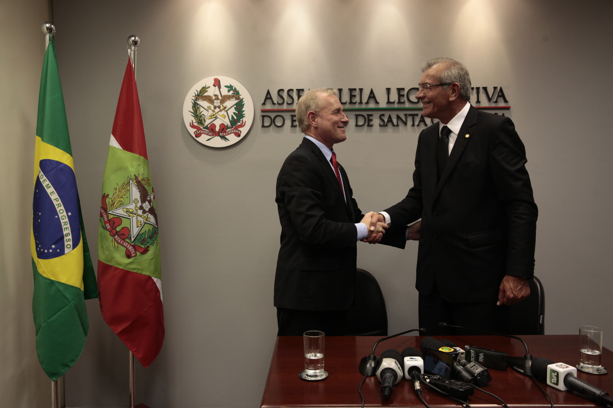 Assembleia retoma trabalhos nesta terça (6)