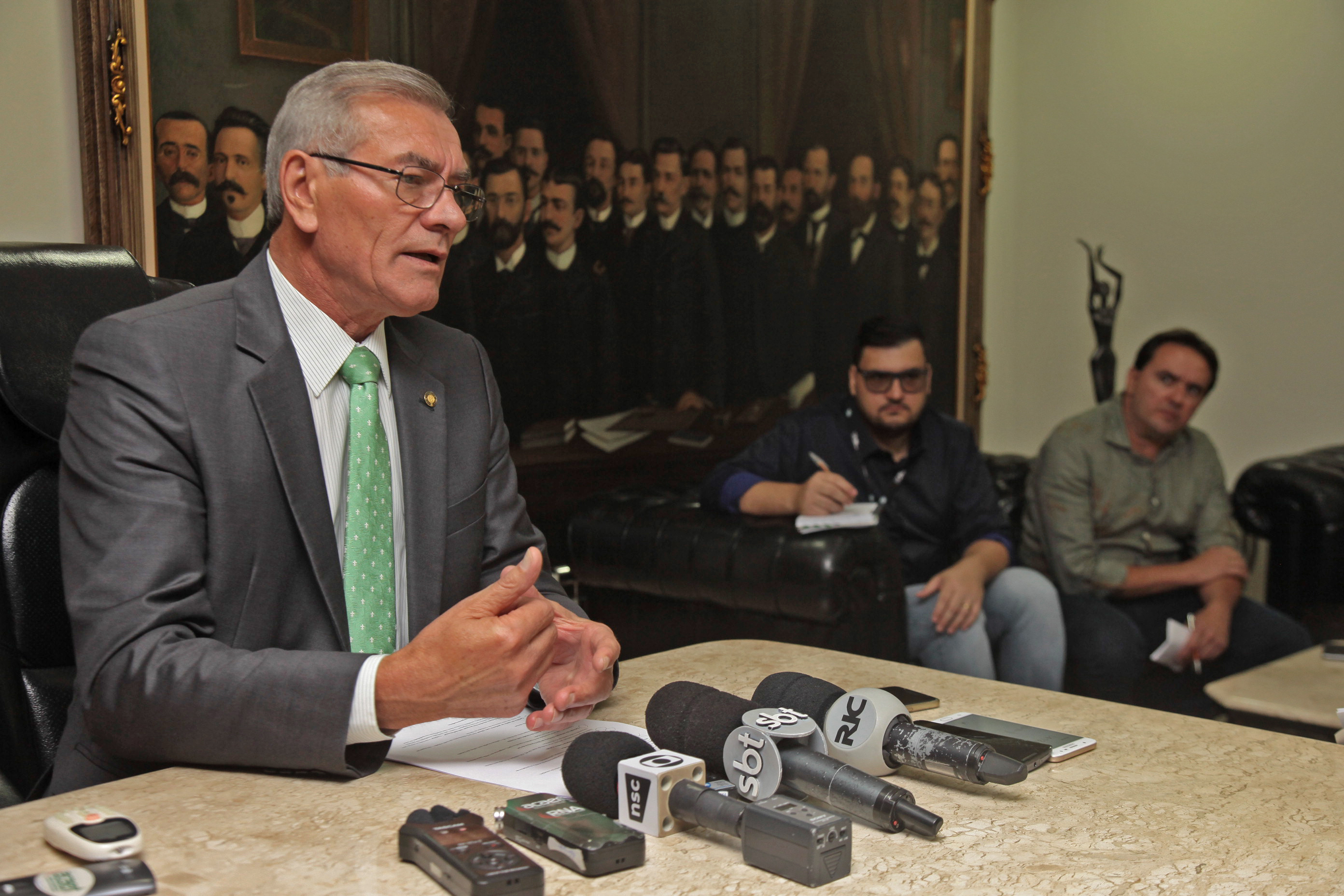 Entrevista Coletiva com Silvio Dreveck – Presidente da Alesc