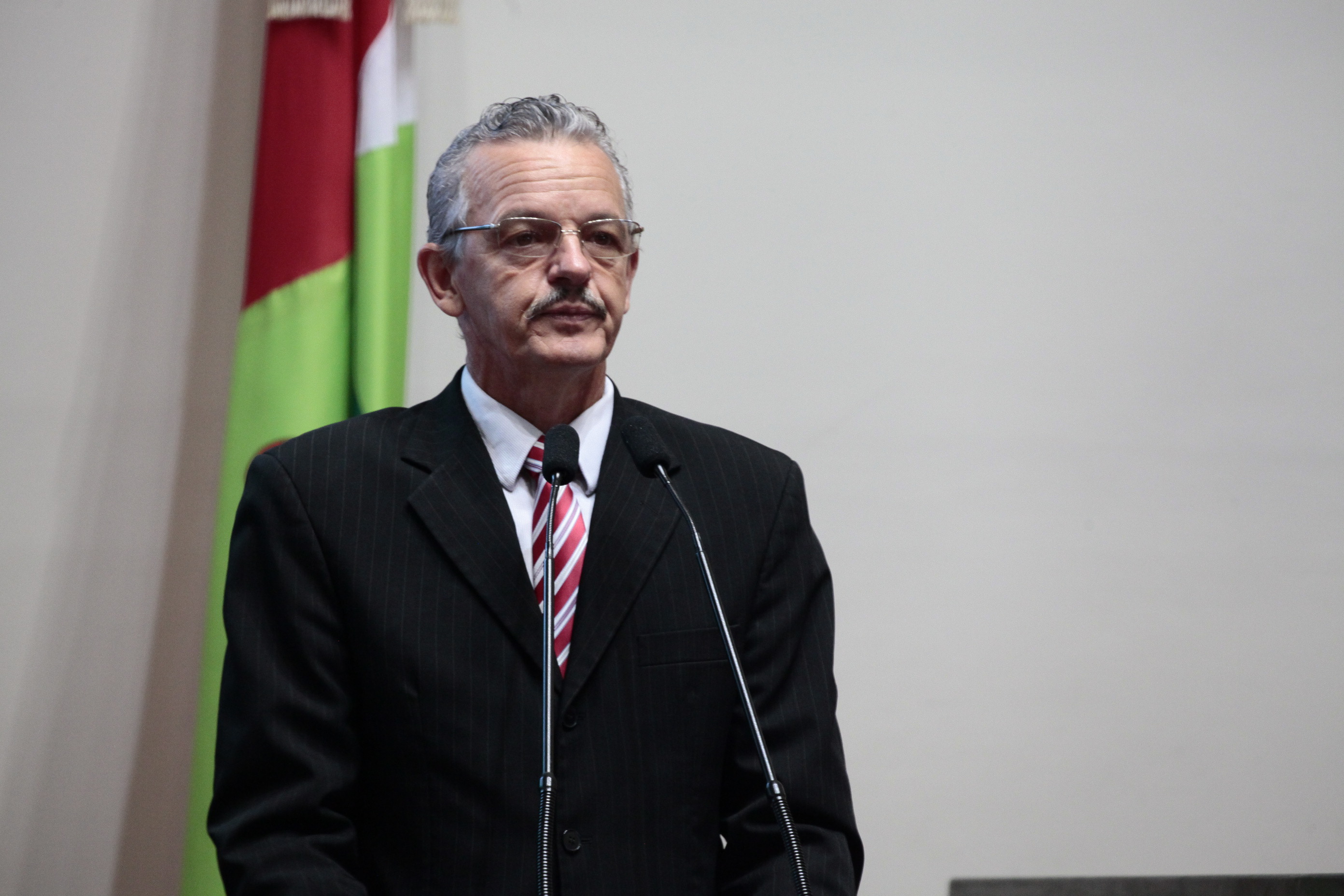 Deputado Dirceu Dresch (PT). Sessão Ordinária.