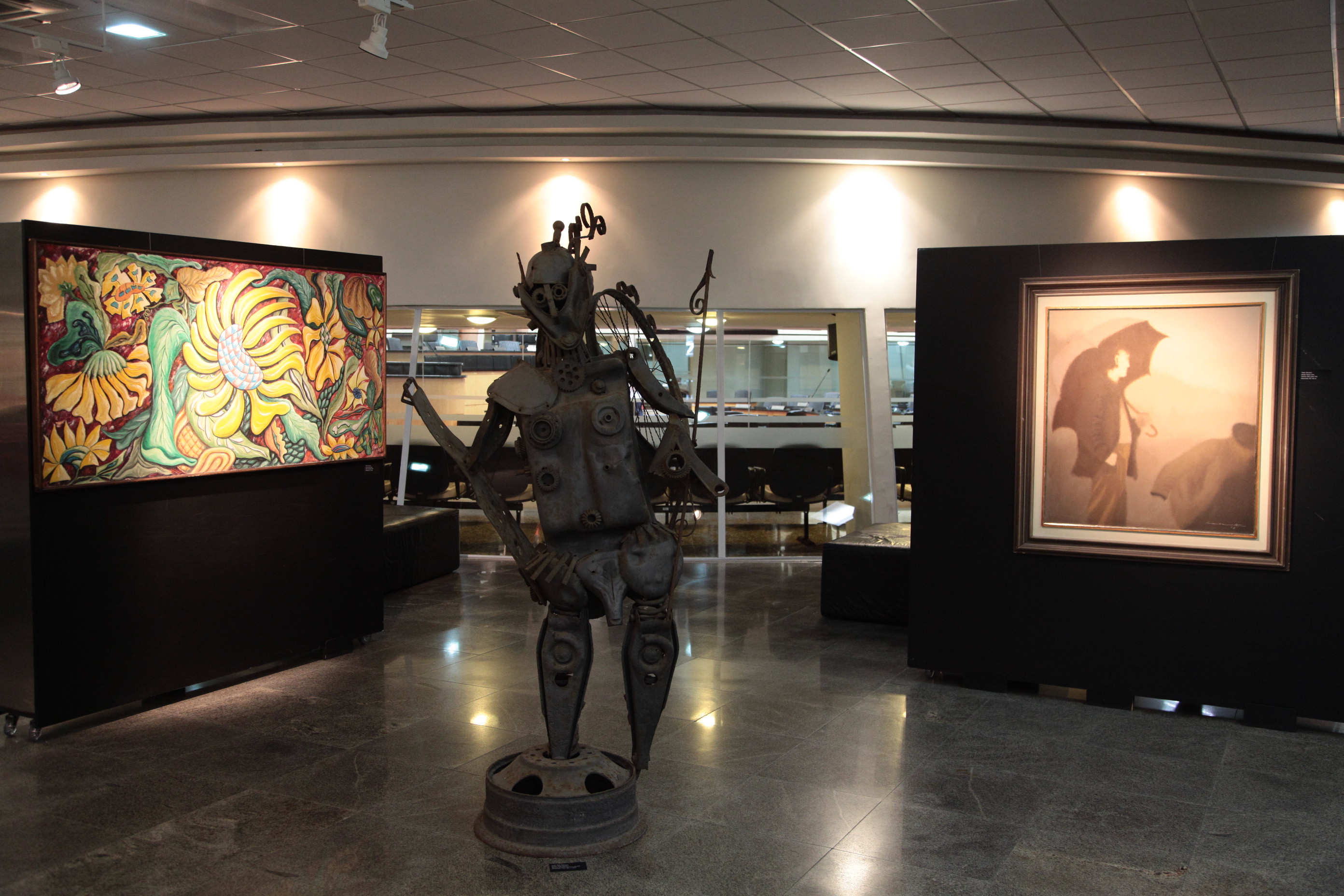 Exposição Recortes do Acervo da Alesc