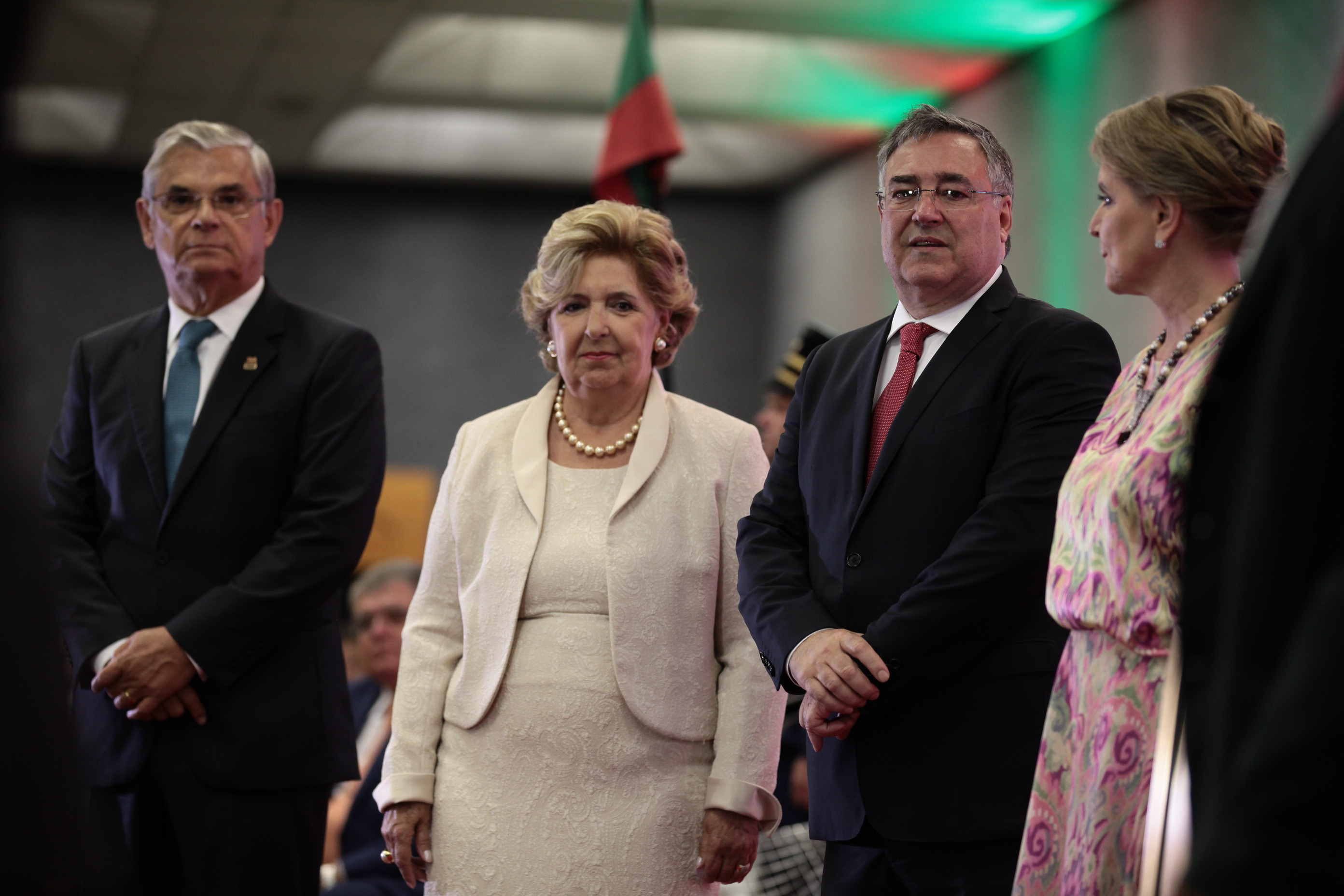 Raimundo Colombo licencia-se e Pinho Moreira Assume Governo.