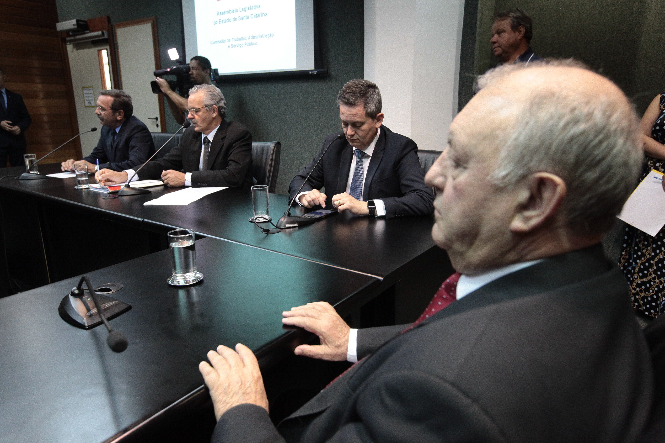 Comissão de Trabalho Administração e Serviço Público